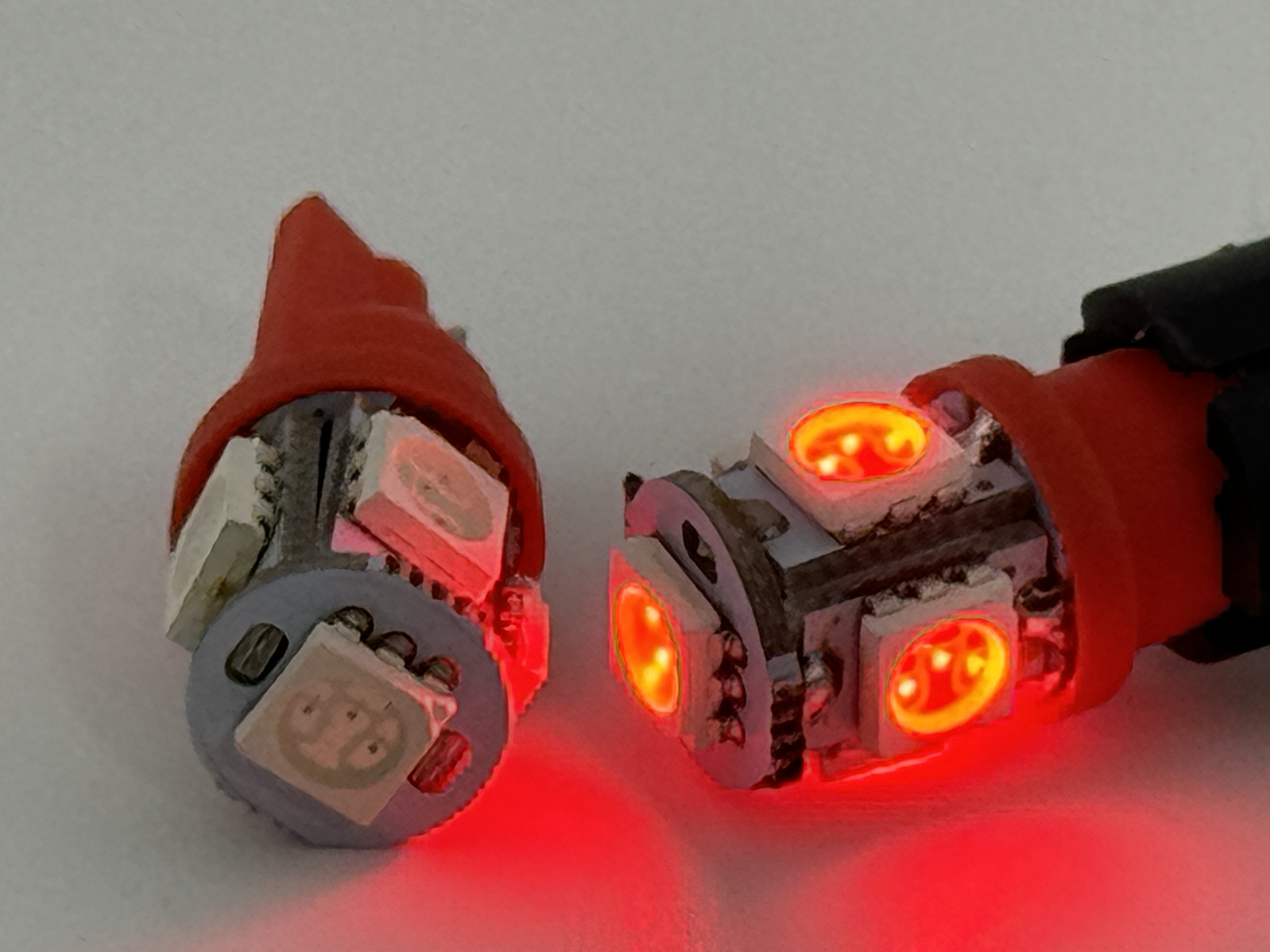 Rebaydo 2pcs 194 LED Bulb 5 SMD 12V DC