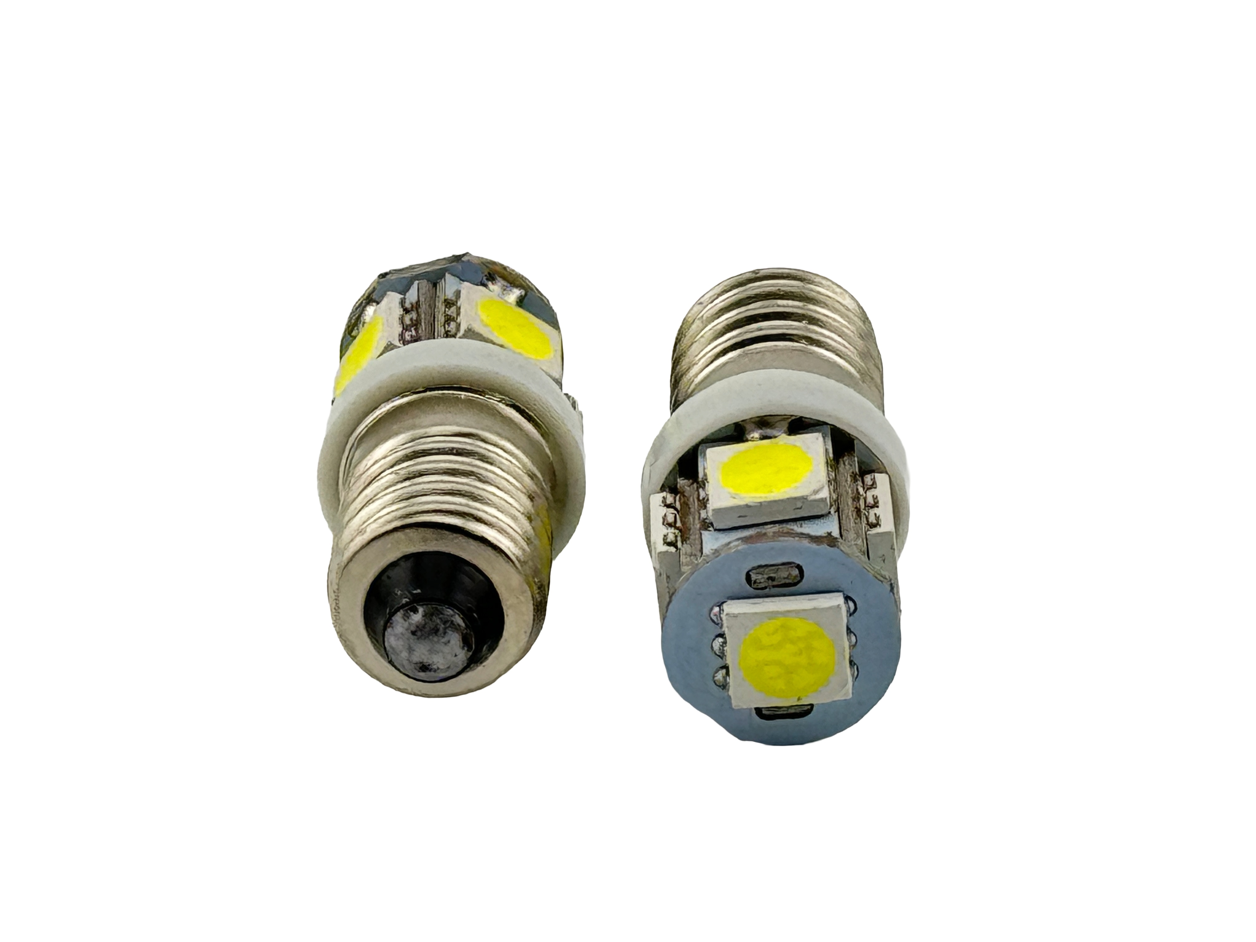 thumbnail interactive-video image 1 of Siefrewd 2x E10 1447 Screw Base LED Bulbs – 6V DC Warm White, 2SMD 5630 Chips, 360° Beam, IP65 (2025 Manufacture) 1 of 4