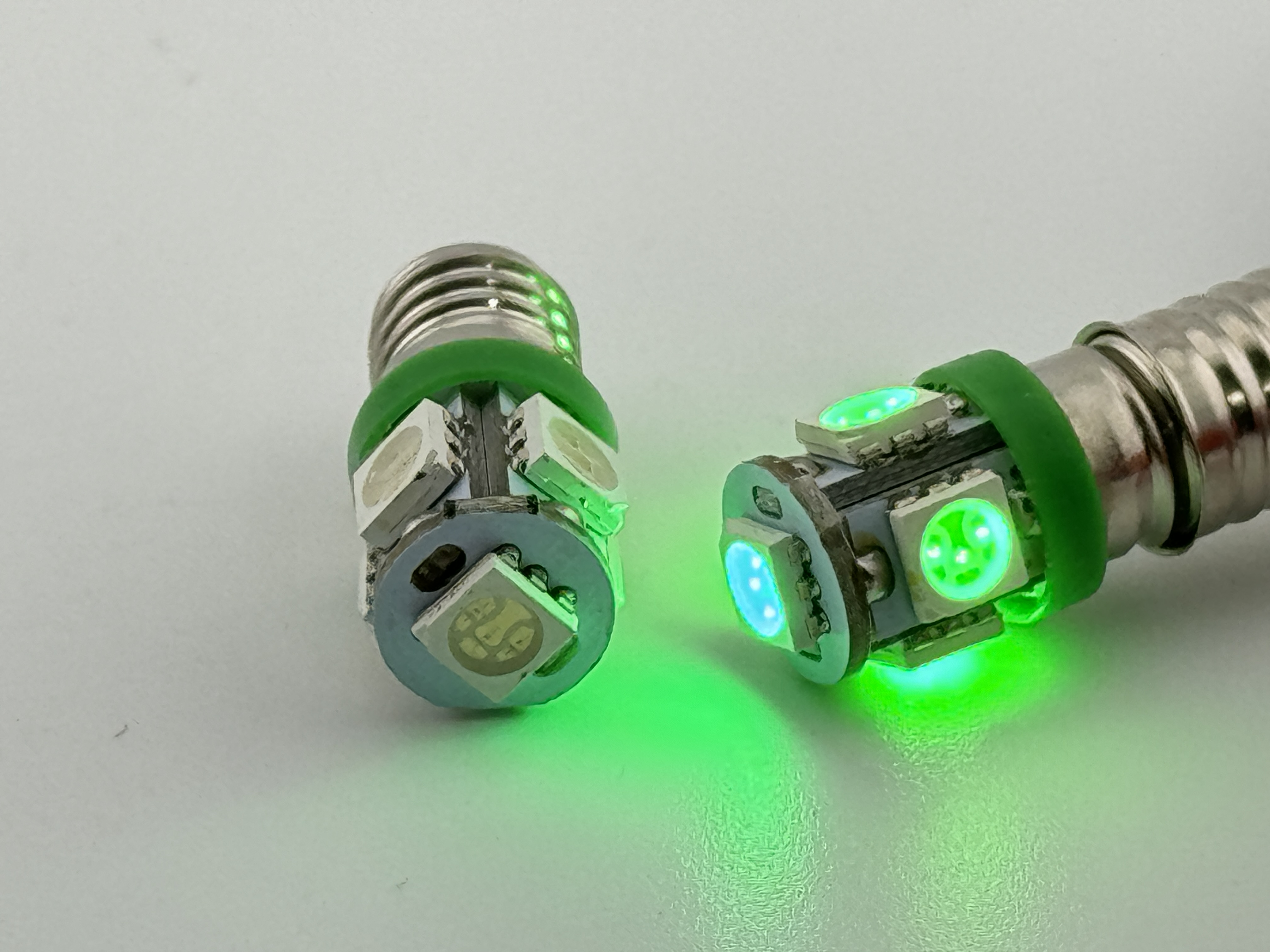 1487 LED Bulb E10 Base 12 Volt DC 1.5 Watt Dim-able 5 SMD product 57567