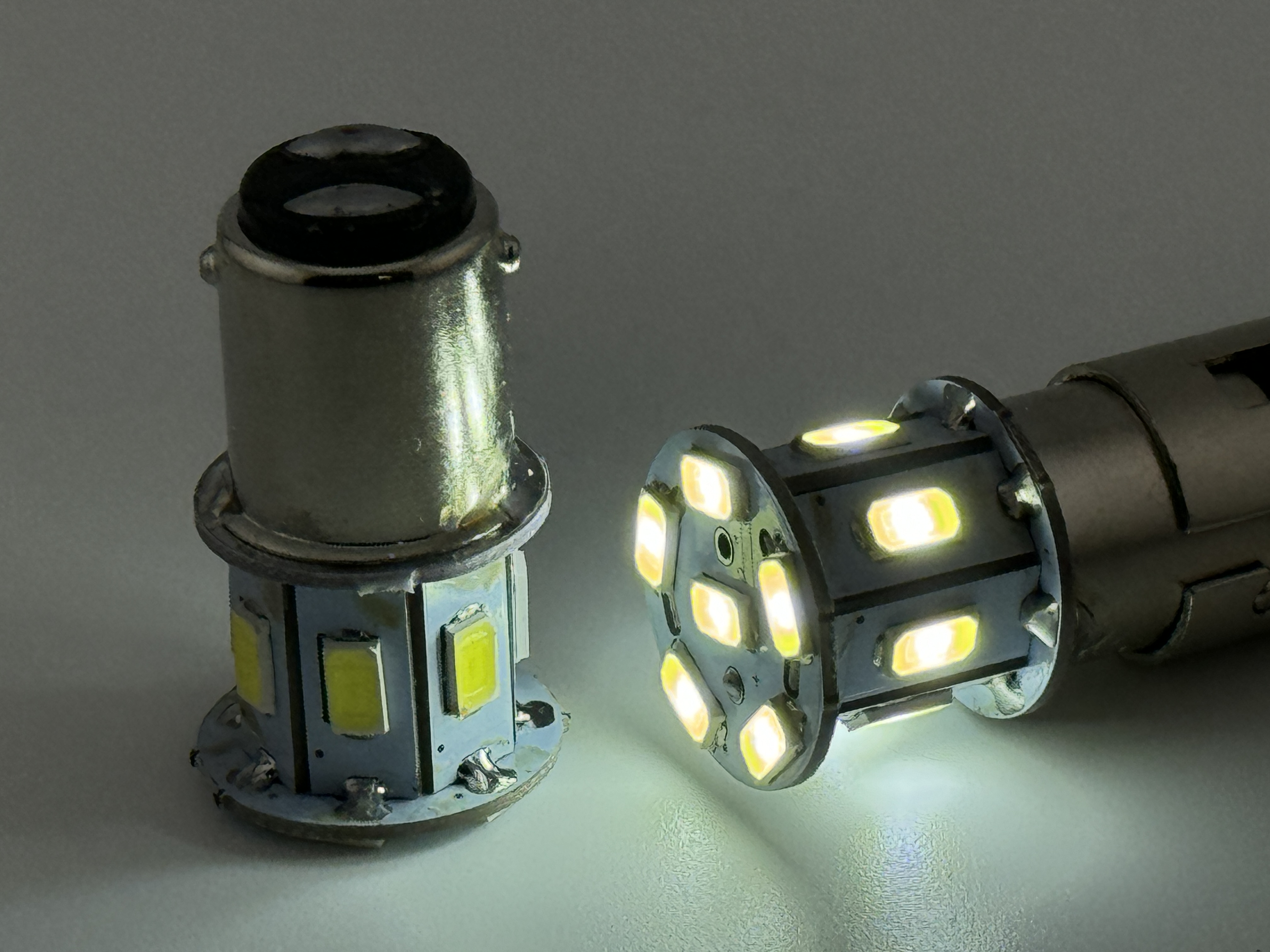 1142 LED Miniature BA15D product 84698