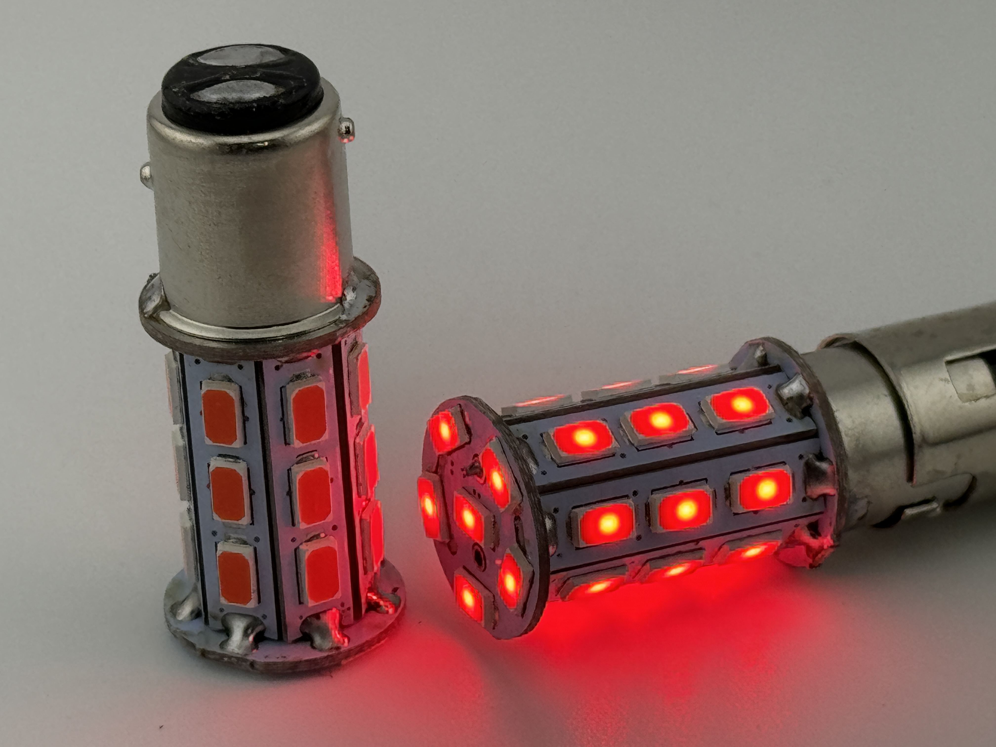 Rebaydo 2pcs 1157 LED Bulb BAY15D 27 SMD 5730 10 to 30 Volt DC 3 Watt S25