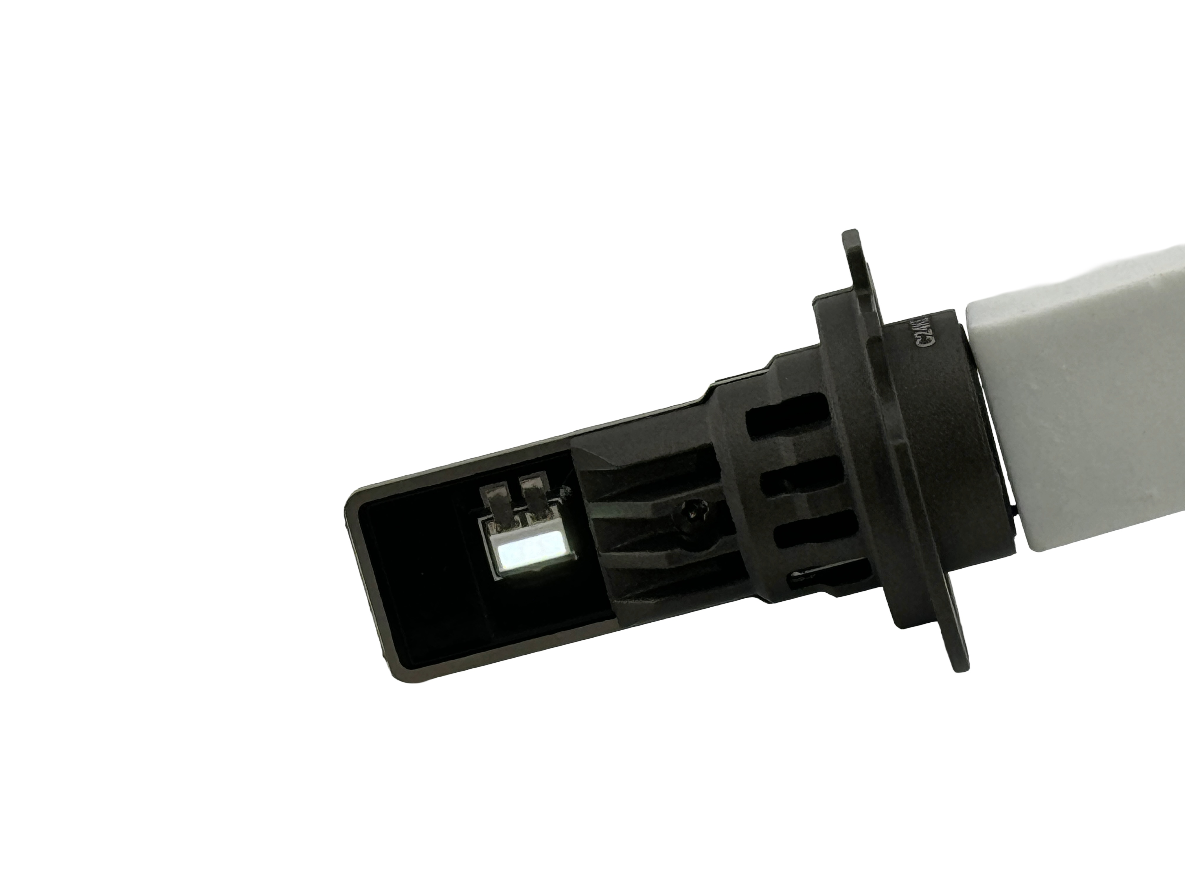 H7/H18 LED Headlight 9 to 40 Volts No Polarity 8000 LM Pair product 23242