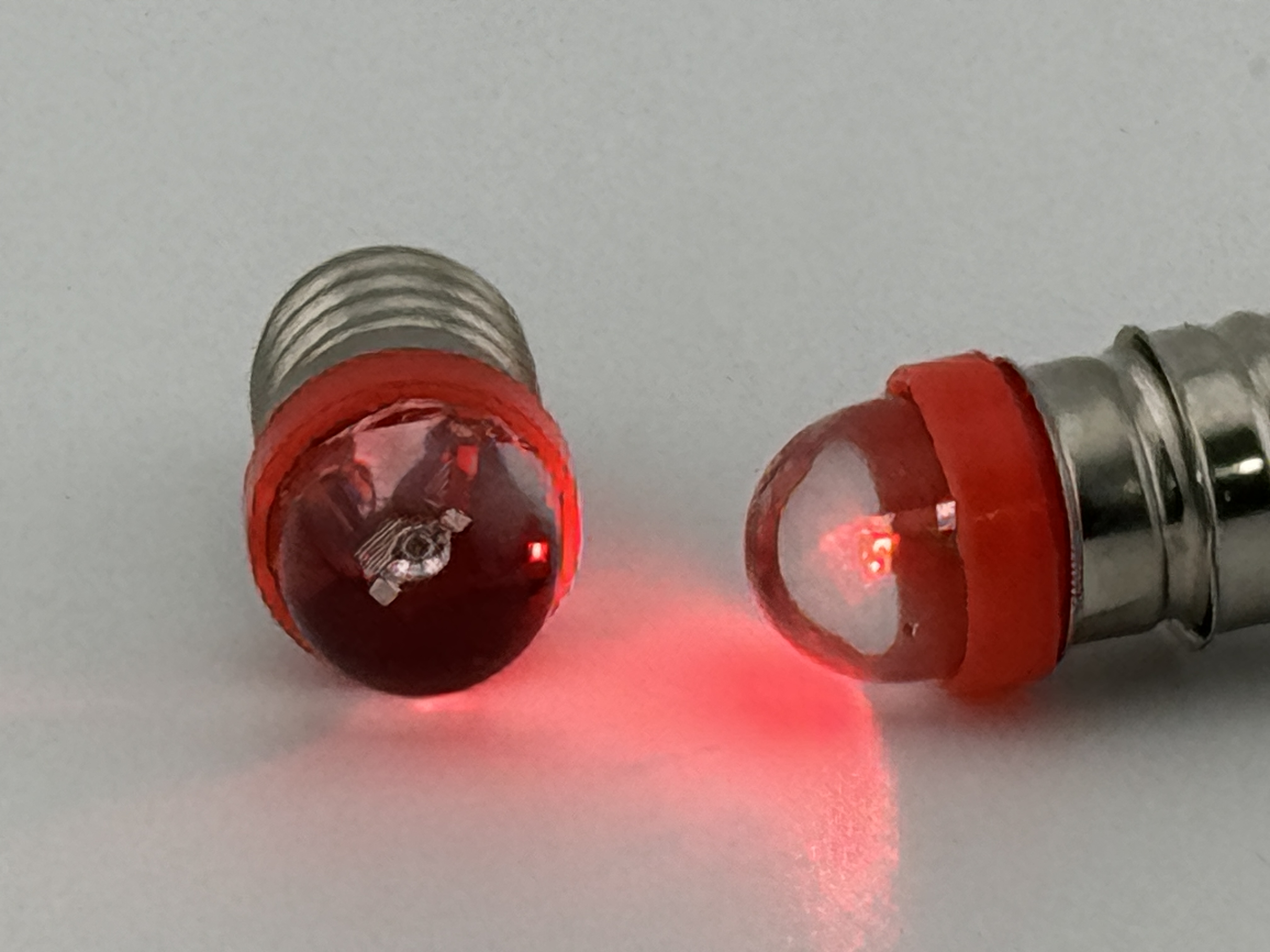 E10 Screw Bulb Led Short Round 6V to 12V DC product 87695