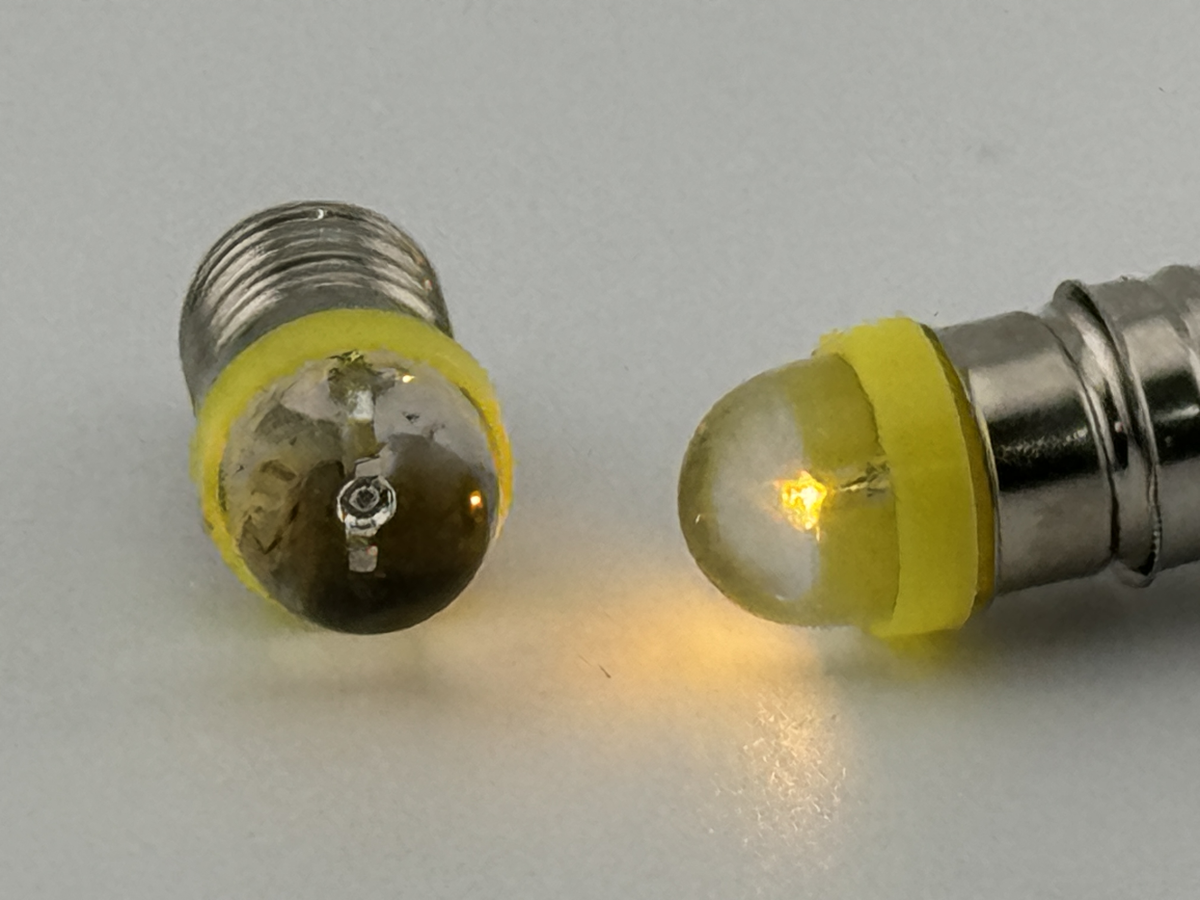 E10 Screw Bulb Led Short Round 6V to 12V DC product 87695