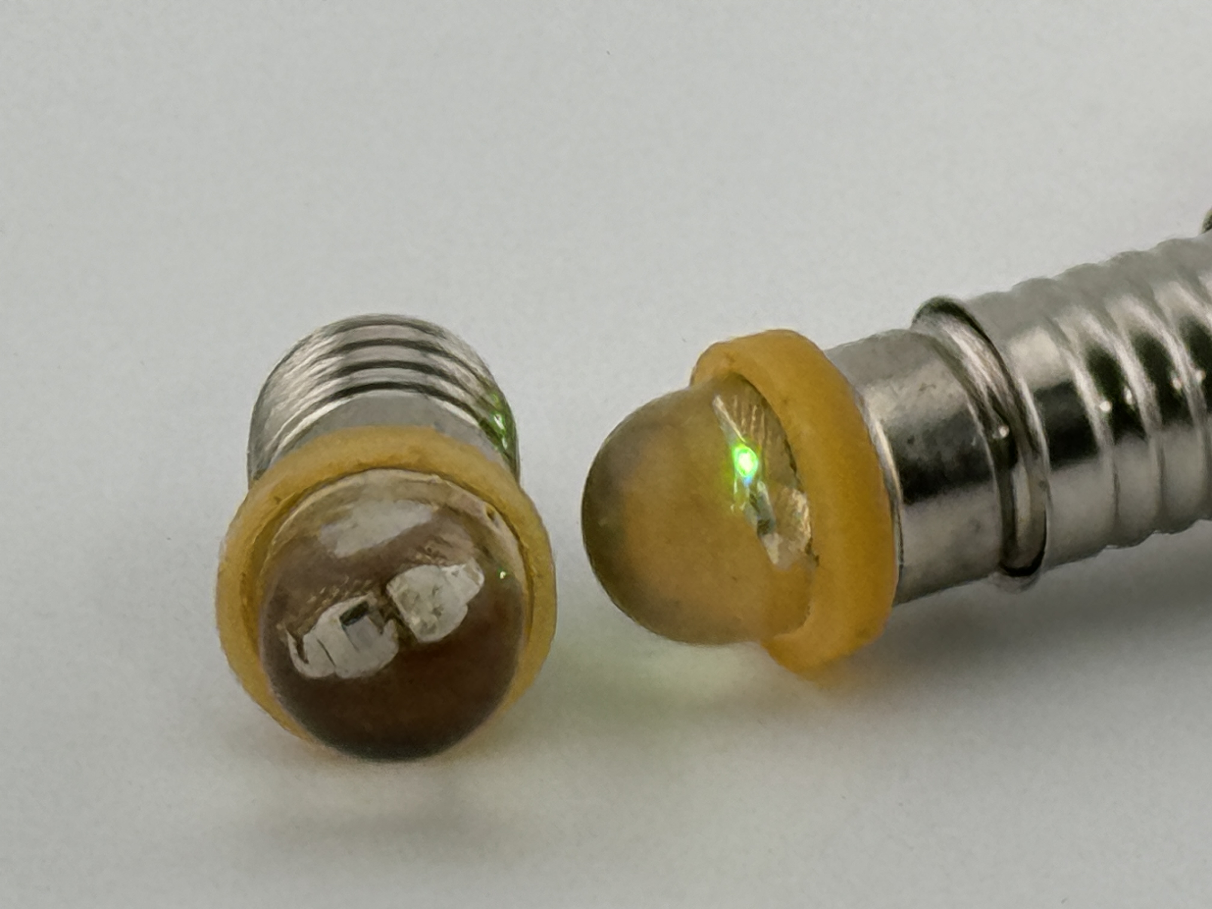 E10 Screw Bulb Led Short Round 6V to 12V DC product 87695