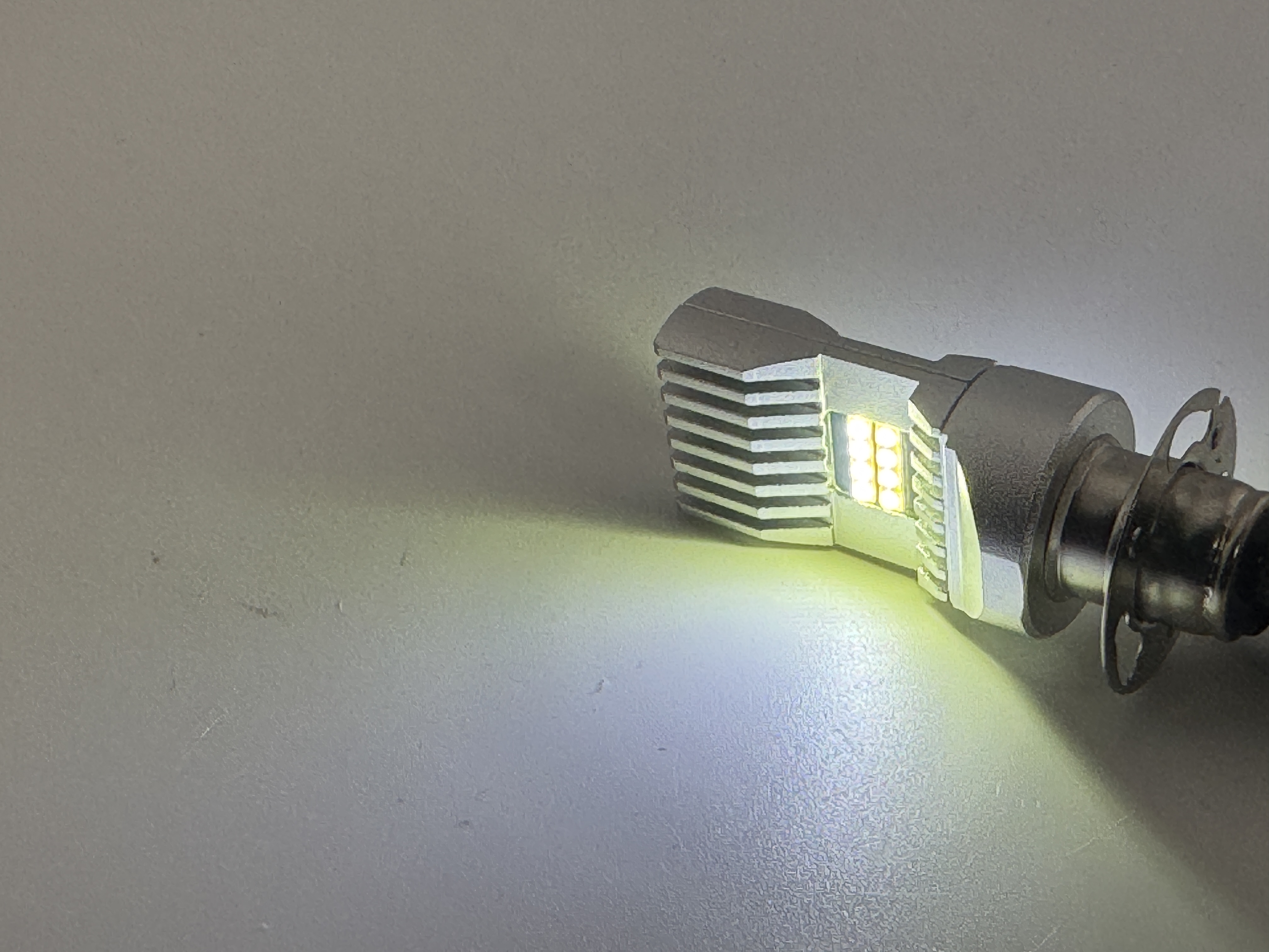 P15D-30 LED Headlight 5 To 30 Volt Dual Filament Non Polarized NCNRNW product 62528