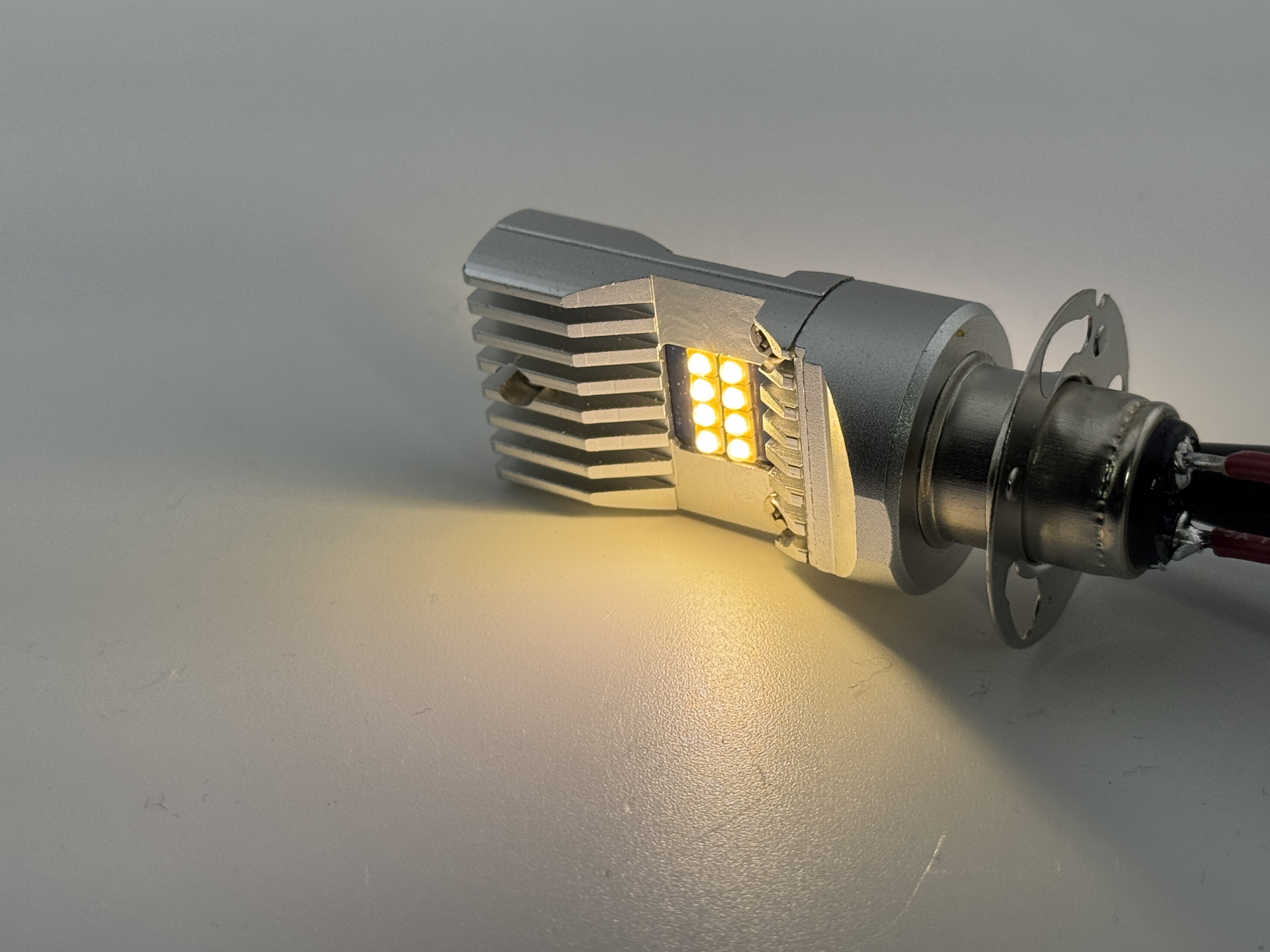 P15D-30 LED Headlight 5 To 30 Volt Dual Filament Non Polarized NCNRNW product 62528