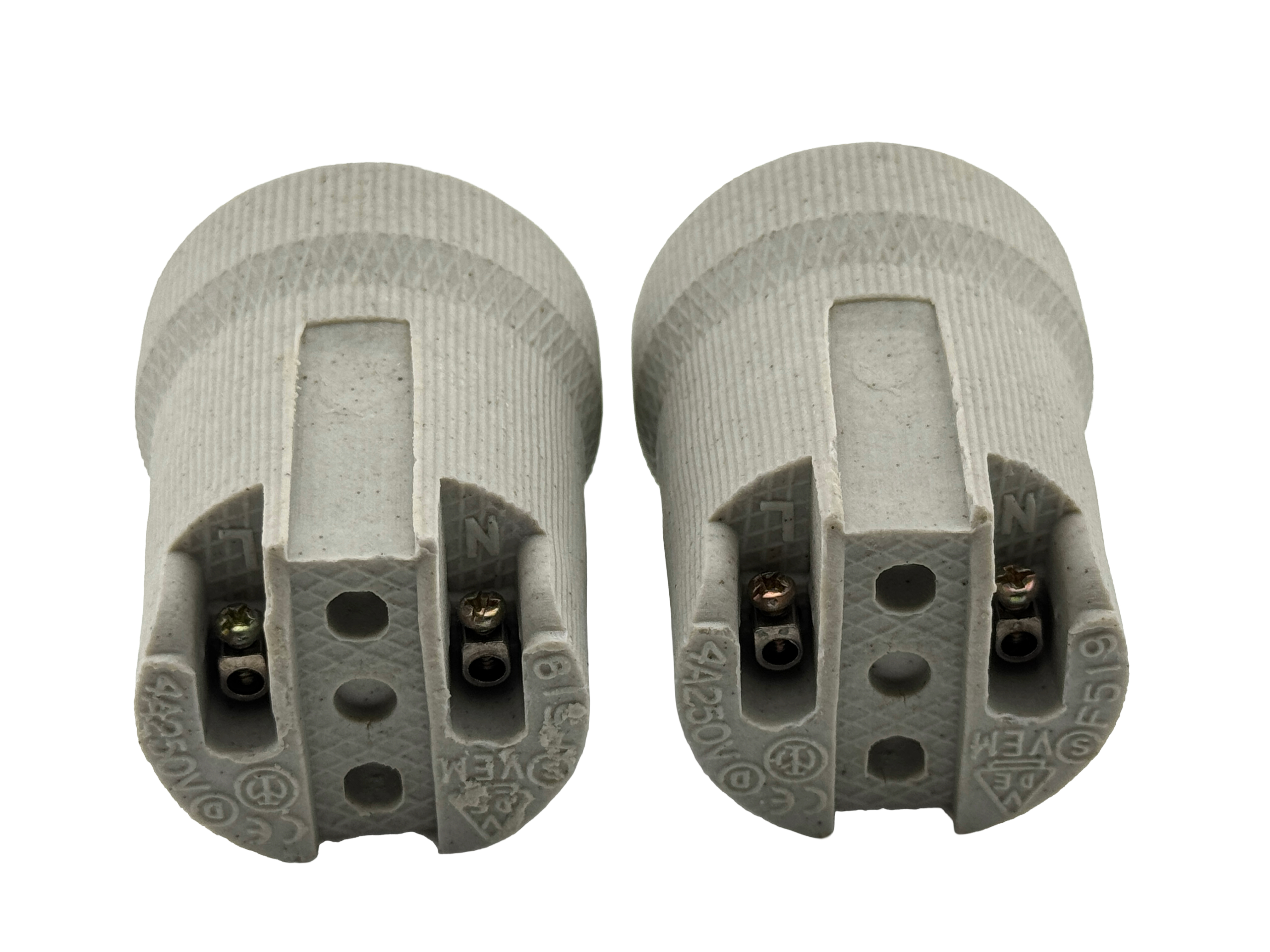 Rebaydo 2pcs F519 E26/E27 Lamp Holder with screws