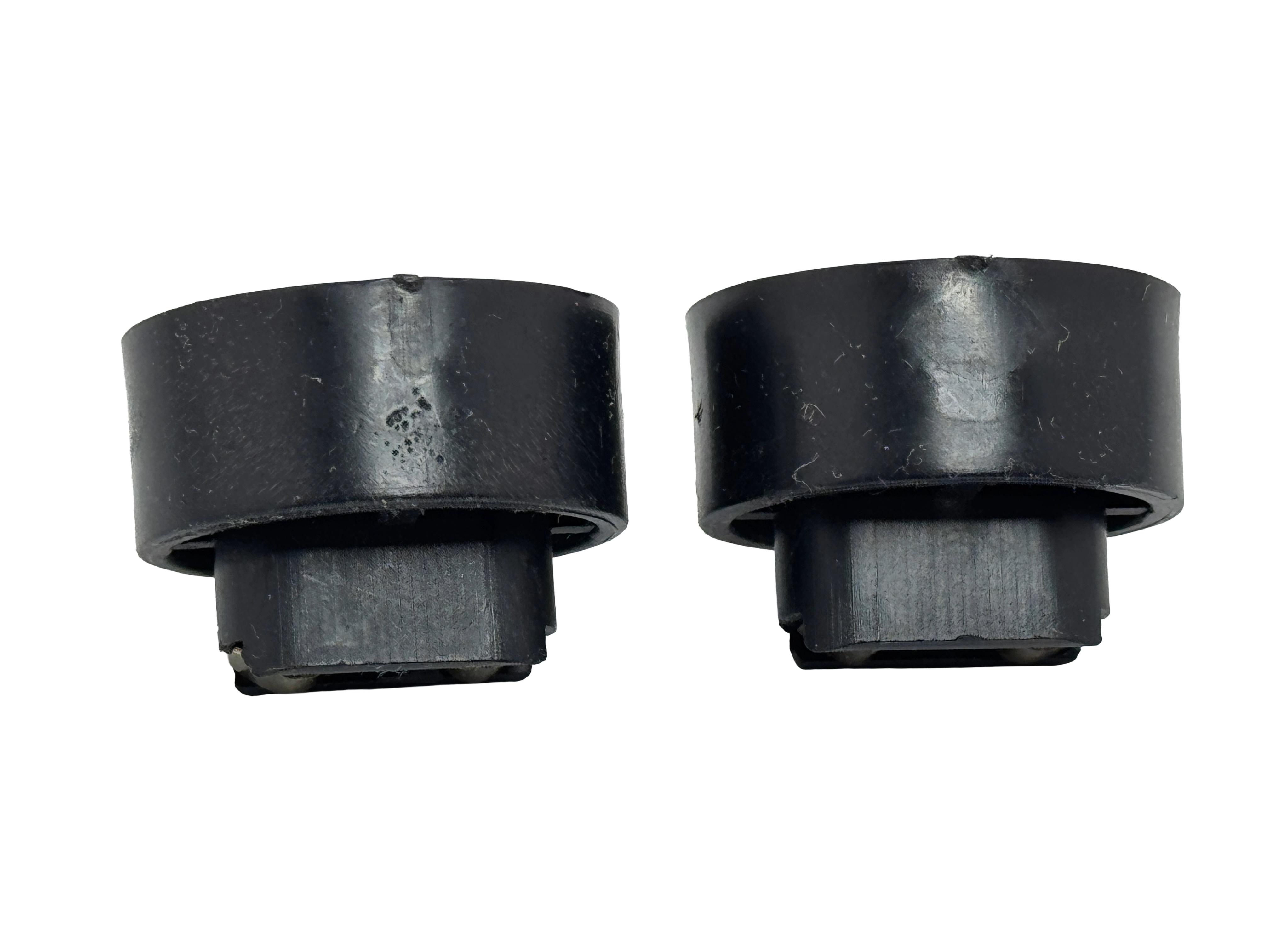 Rebaydo 2pcs R17D to G13 Converter Adapter Black