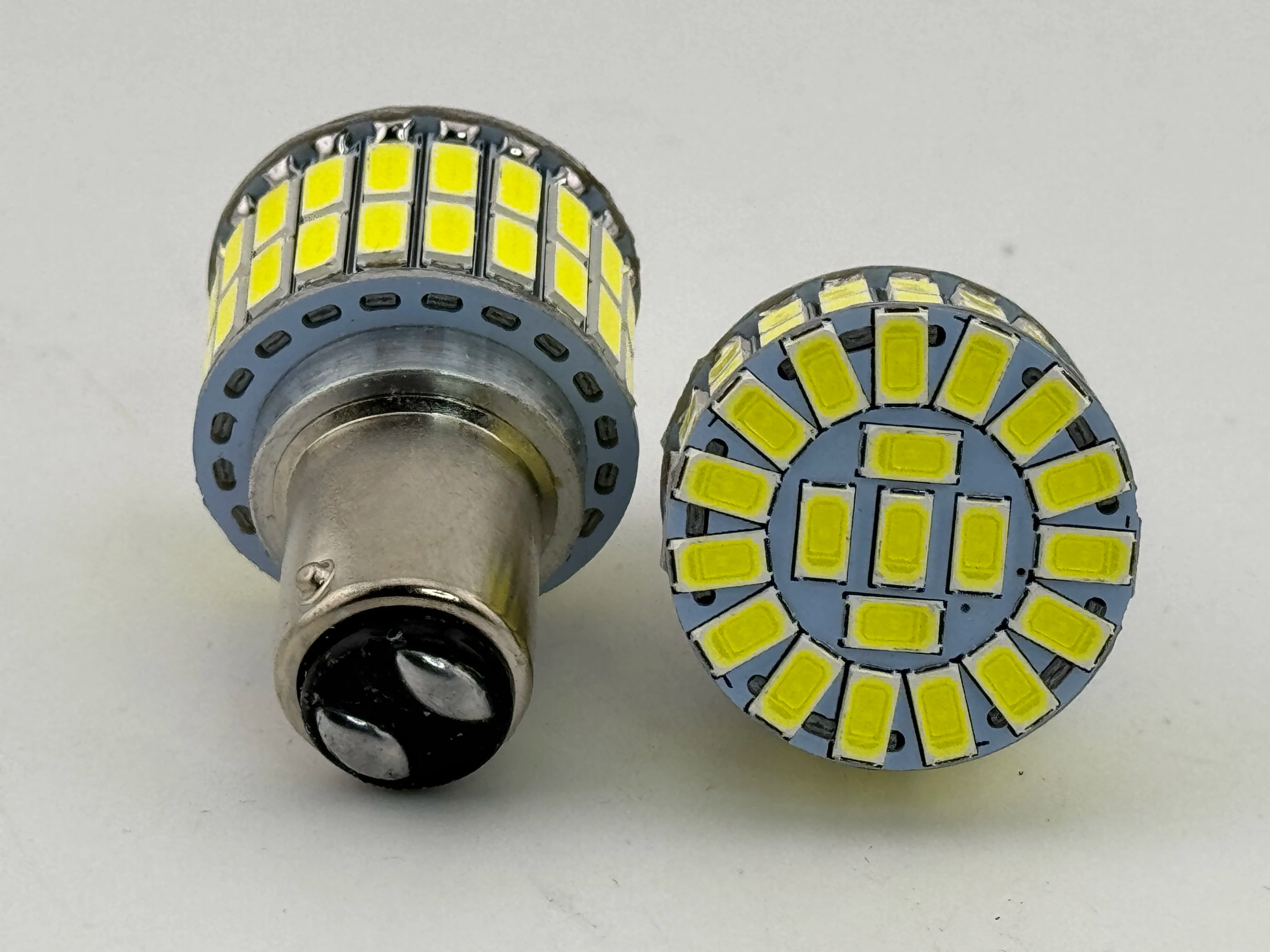 Rebaydo™ BA15D 1158 12 Volt 60 SMD 5730 Dual Filament Reduced Profile	