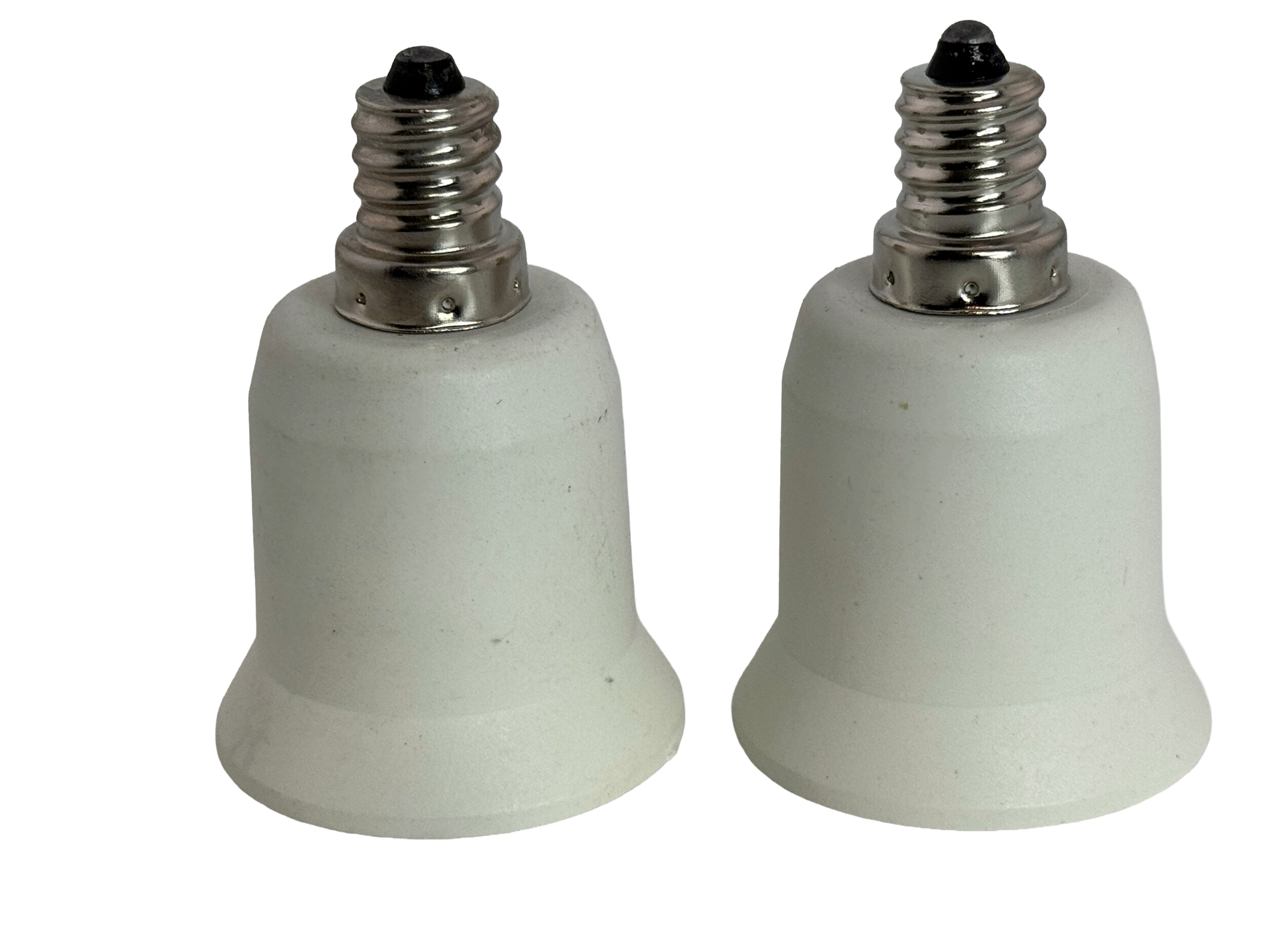 image of a e12 male to e26 female converter product 32546