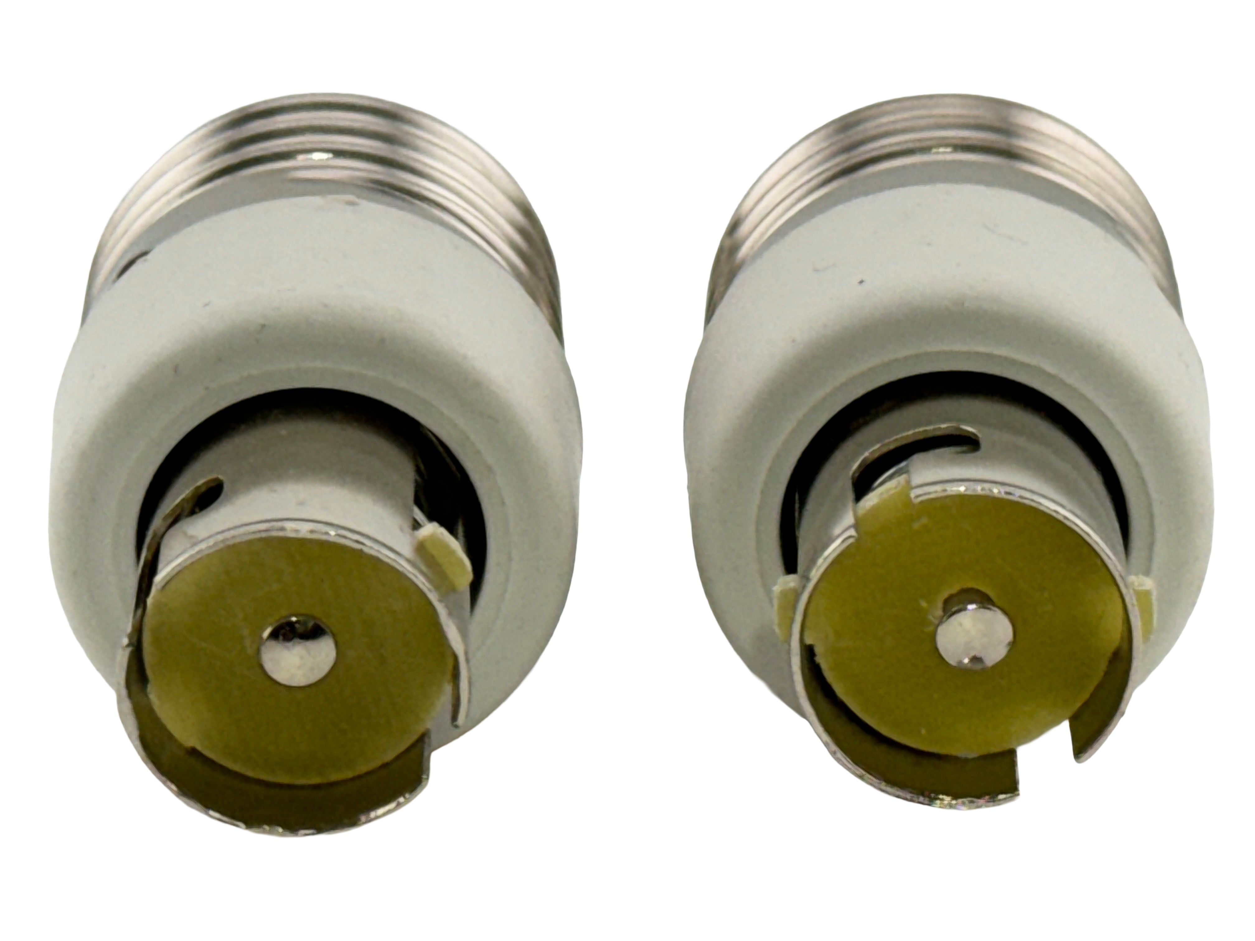 E26 or E27 Male to BA15S Female Socket Converter product 60427