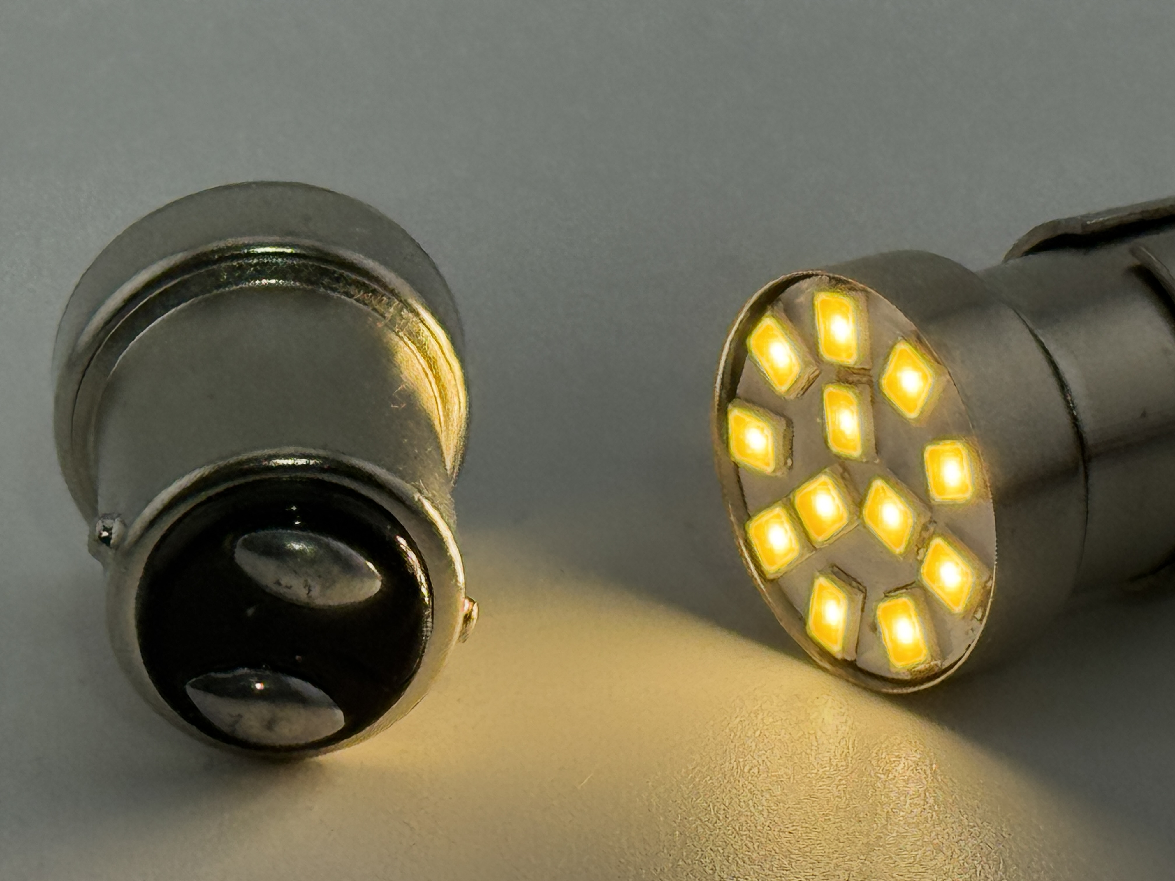 82 LED Bulb BA15D 12 SMD LED 6 Volt Non Polarity product 68677