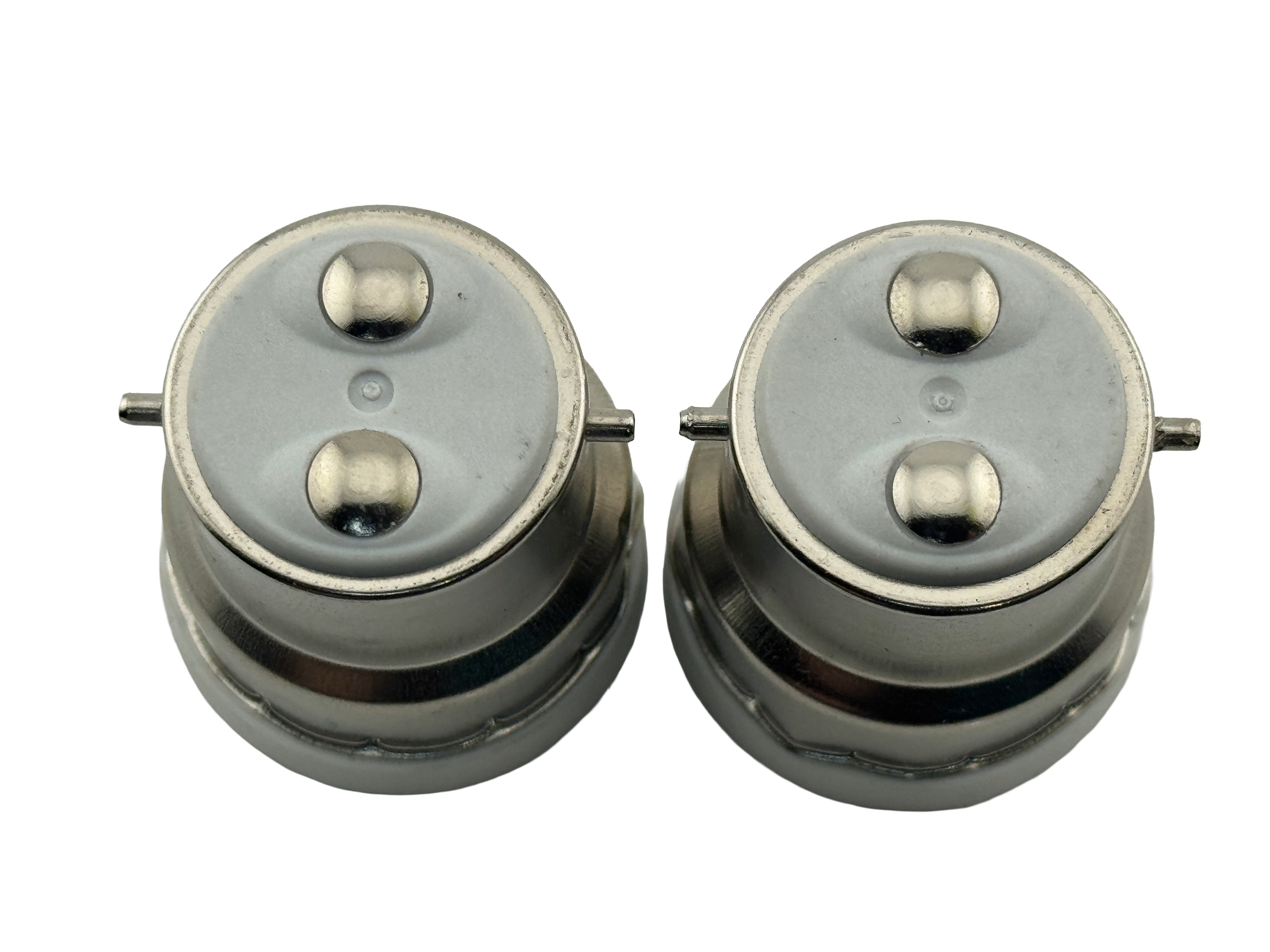 2pcs B22 male to E12 female Converter