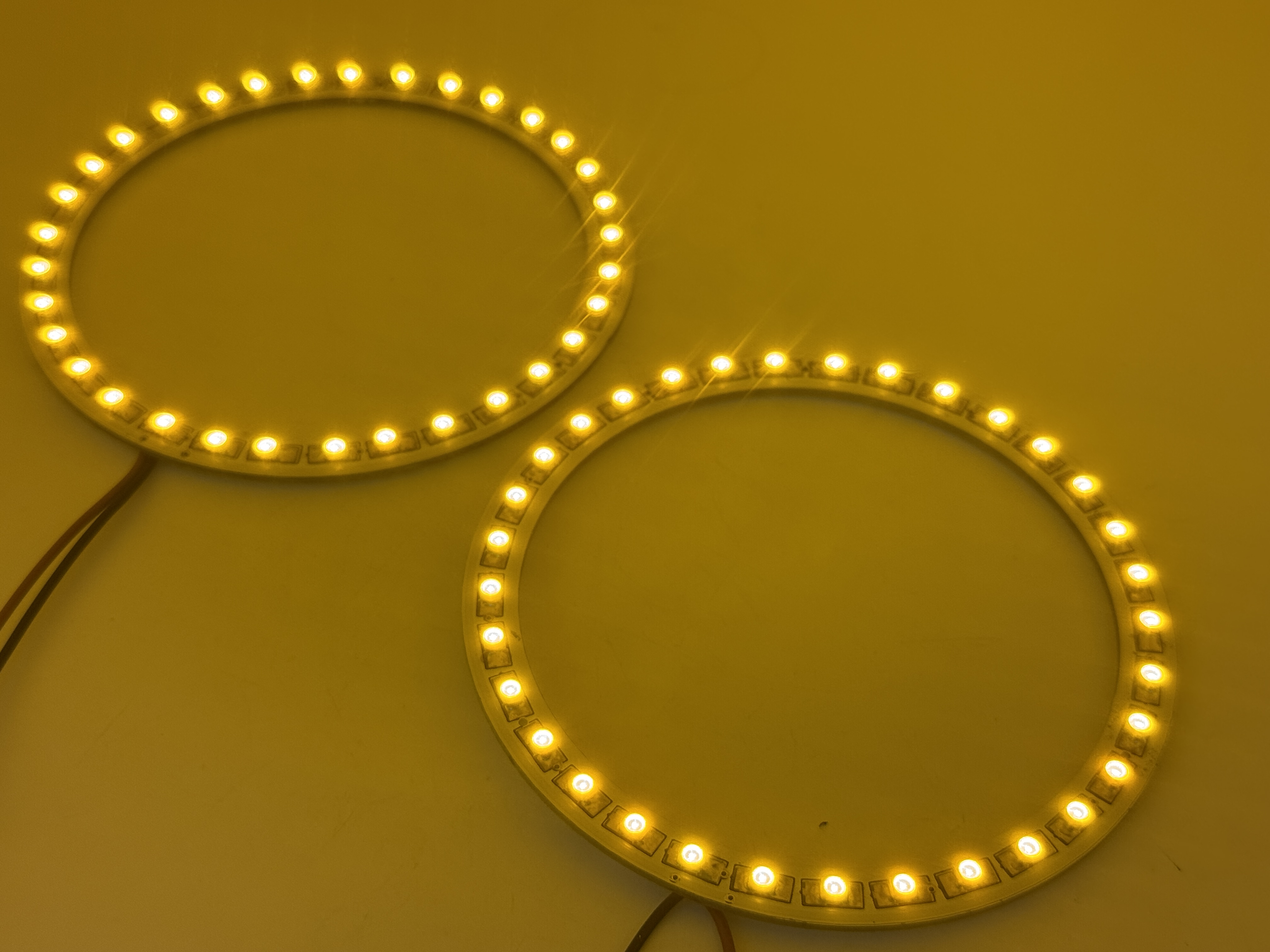 Rebaydo 2pcs LED Angle Eyes 33 SMD 100 mm Diameter