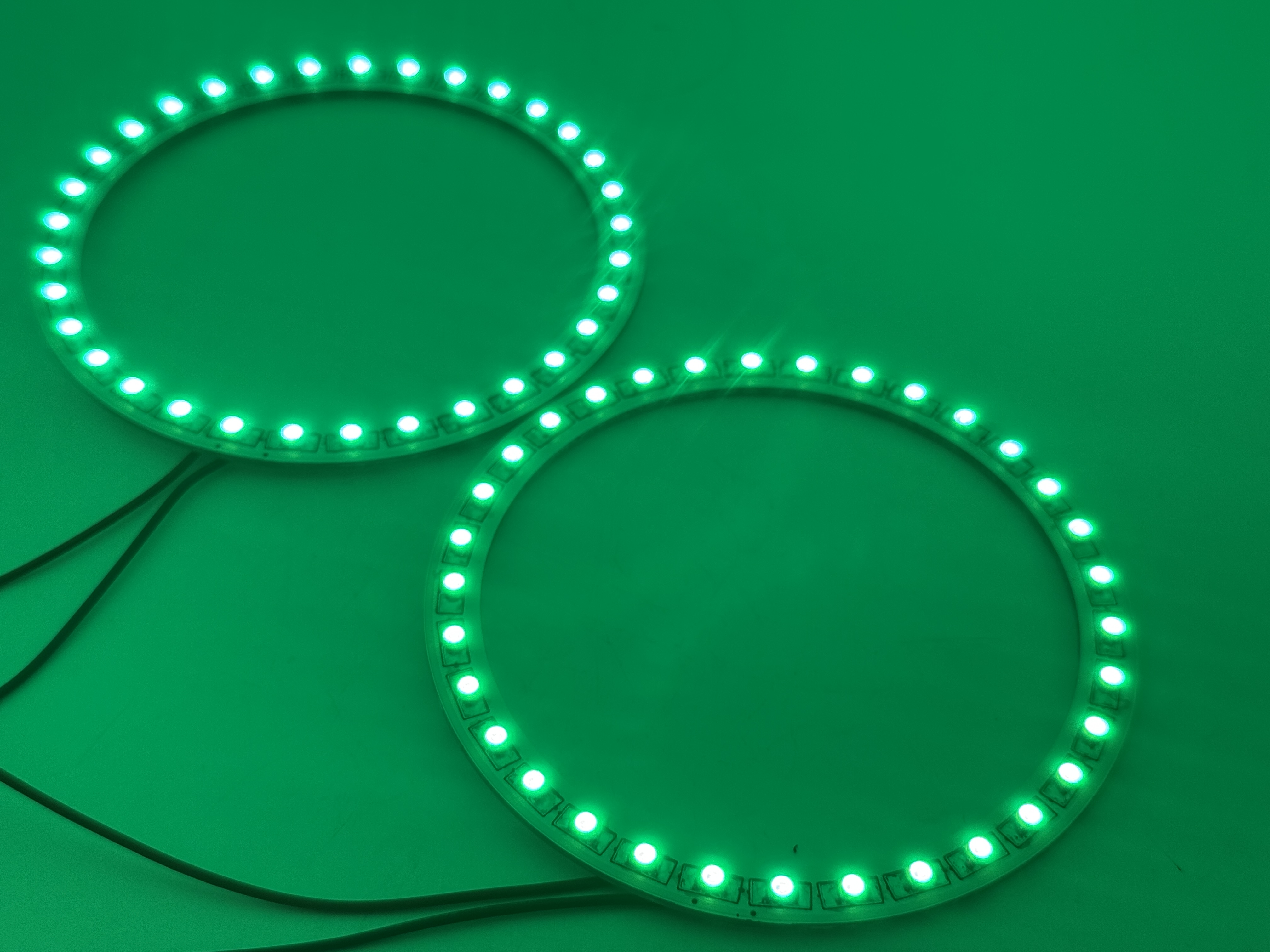 Rebaydo 2pcs LED Angle Eyes 33 SMD 100 mm Diameter