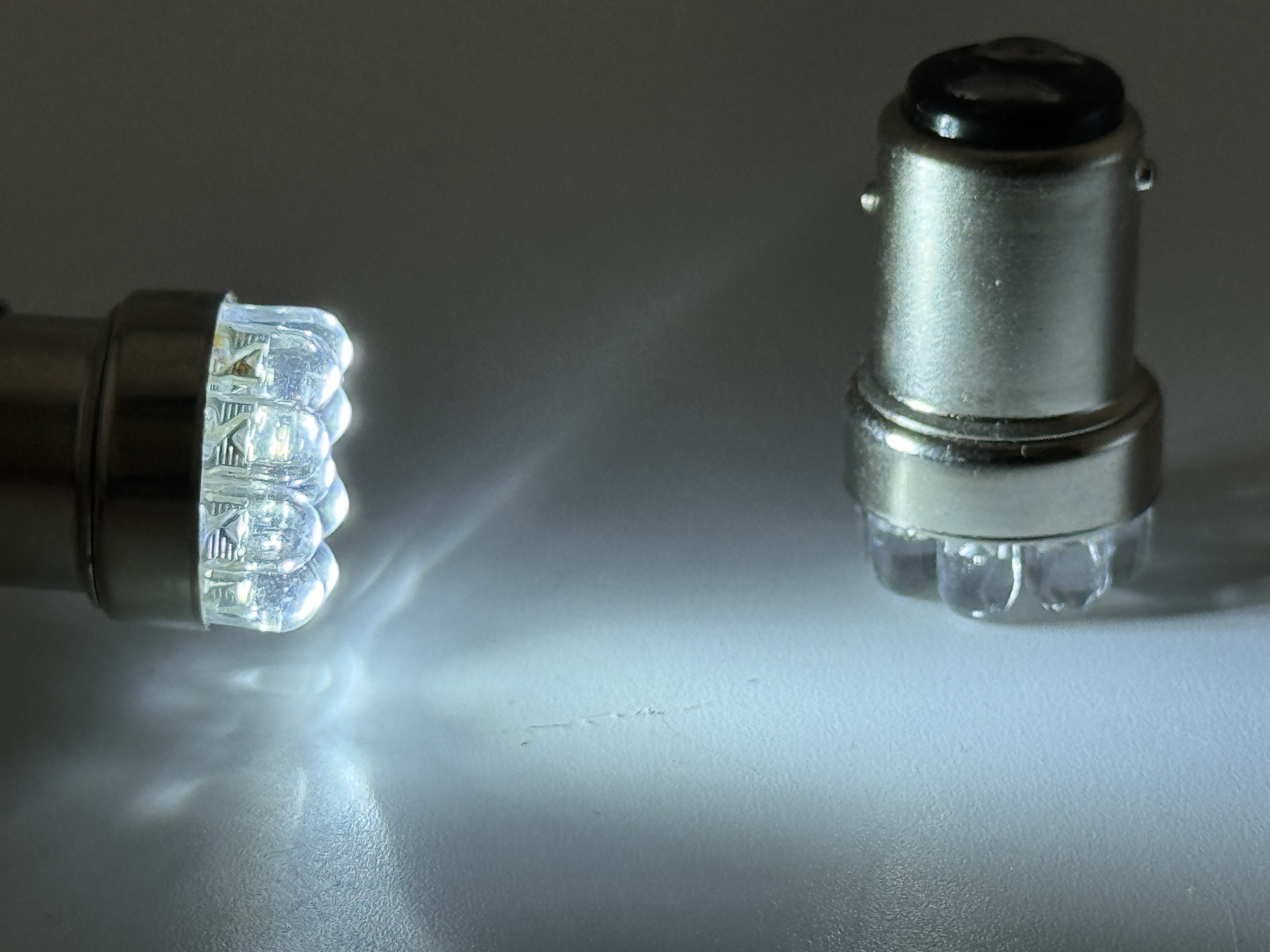 Image of a 1154 led bulb