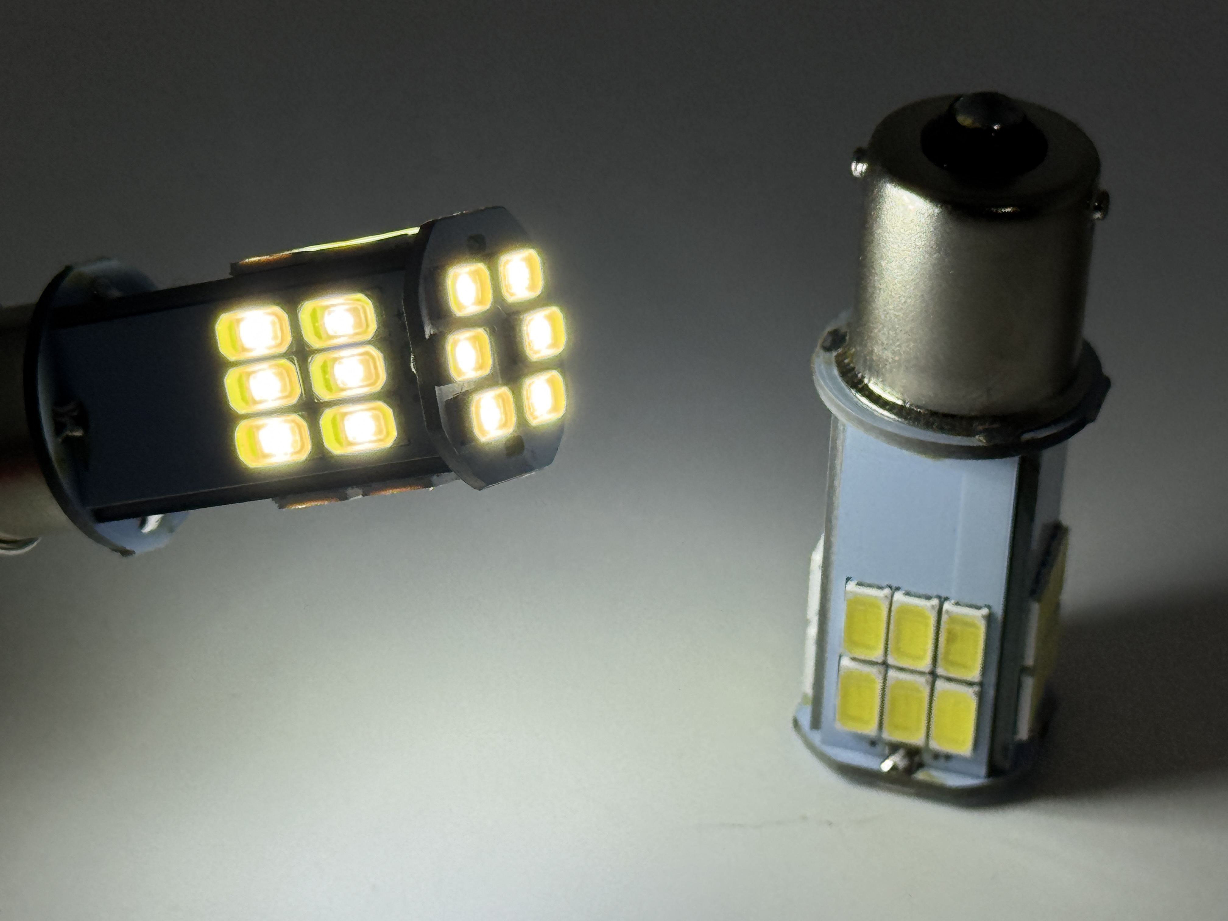 Rebaydo 2pcs LED Headlight 12 Volt BA15S Base 30 SMD Single Filament