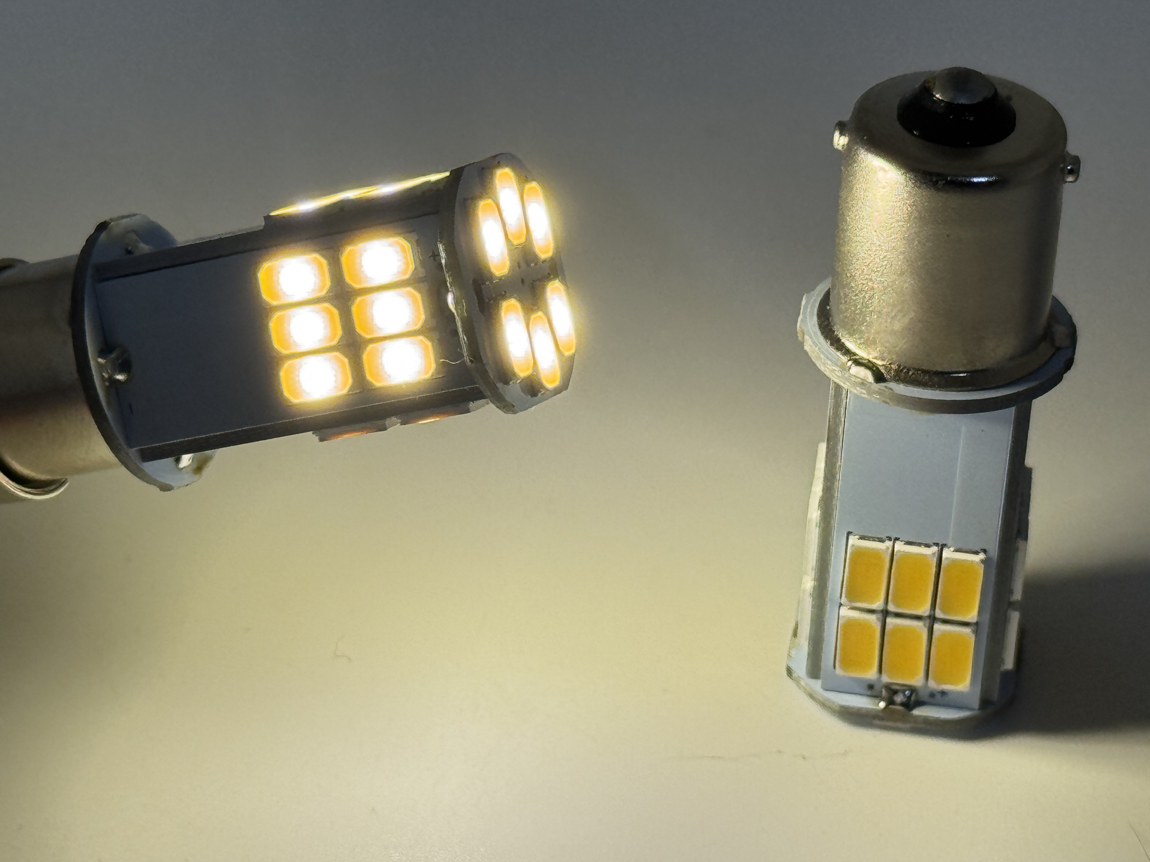 Rebaydo 2pcs LED Headlight 12 Volt BA15S Base 30 SMD Single Filament