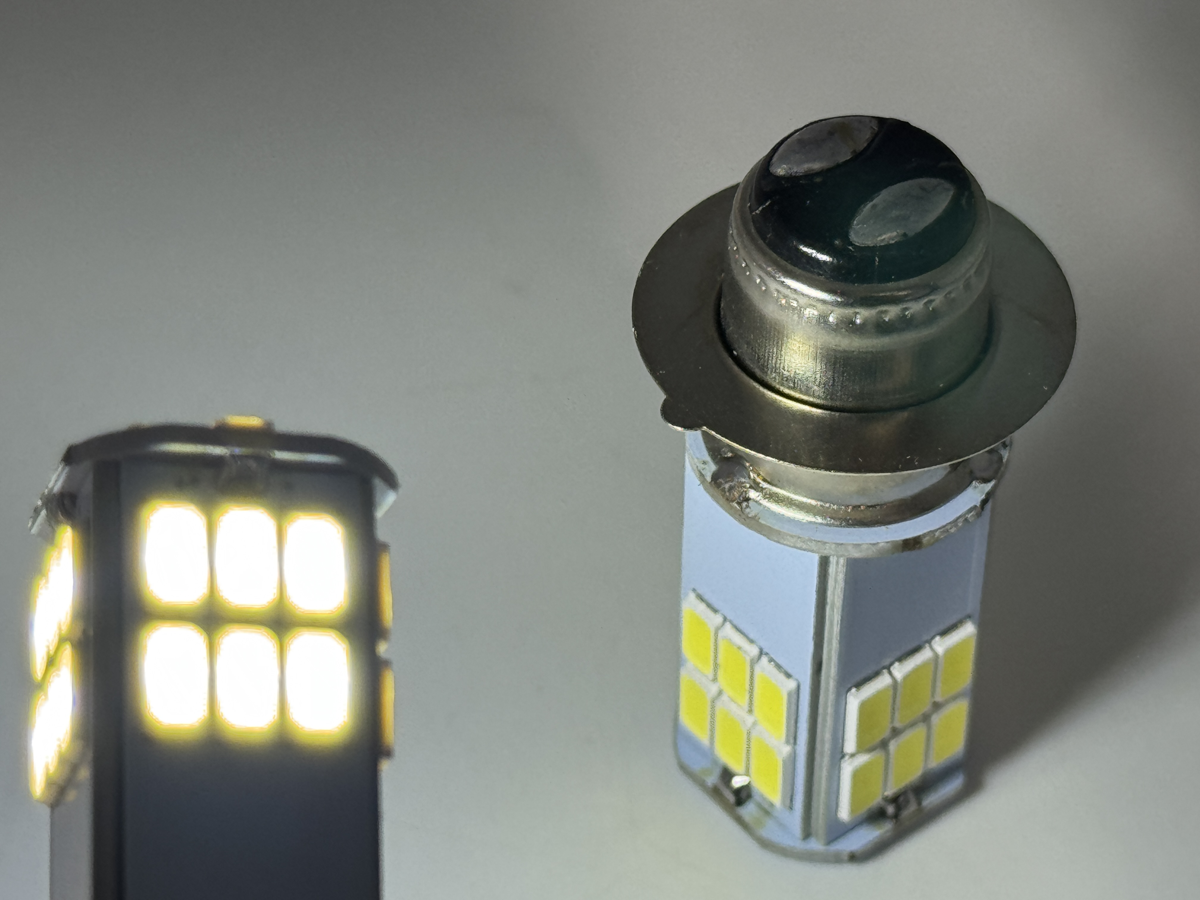 Rebaydo 2pcs LED Headlight P15D-25-1 Base 6 Volt 30 SMD Dual Beam