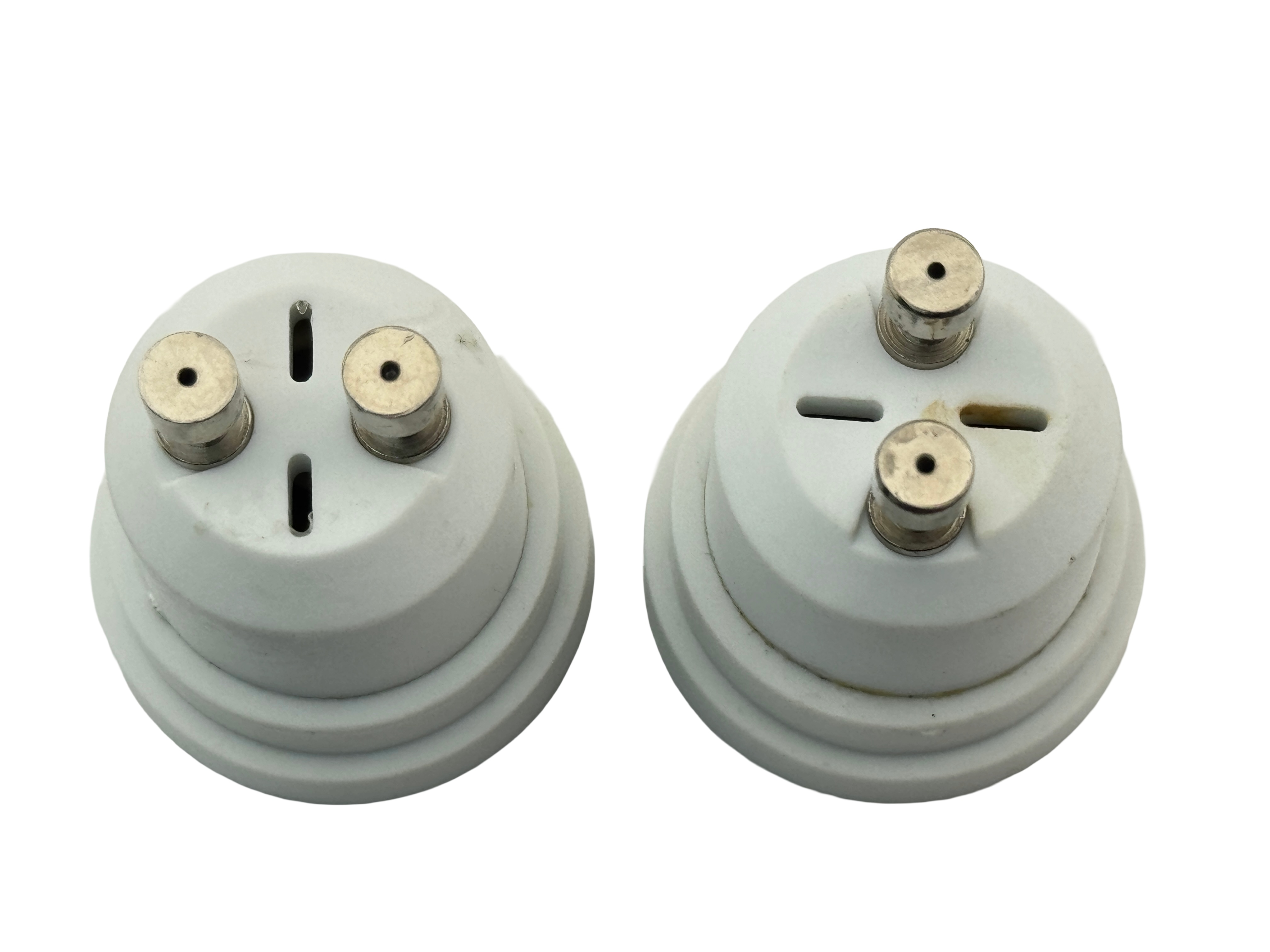 Rebaydo 2pcs GU10 male to E12 female Converter