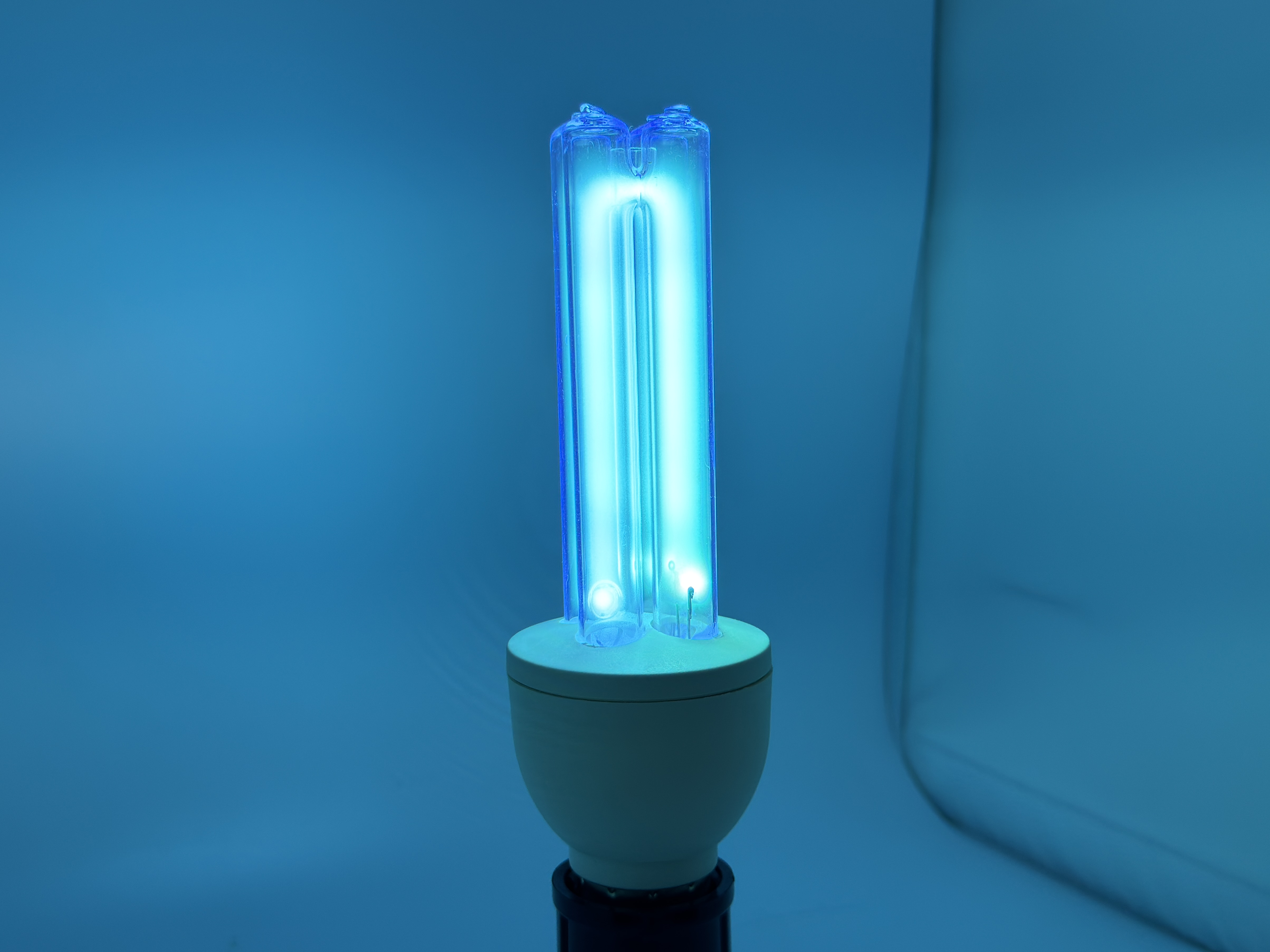 UVC Bulb 15 Watt Germicidal Sterilizer 253.7nm 120V E26 product 68764