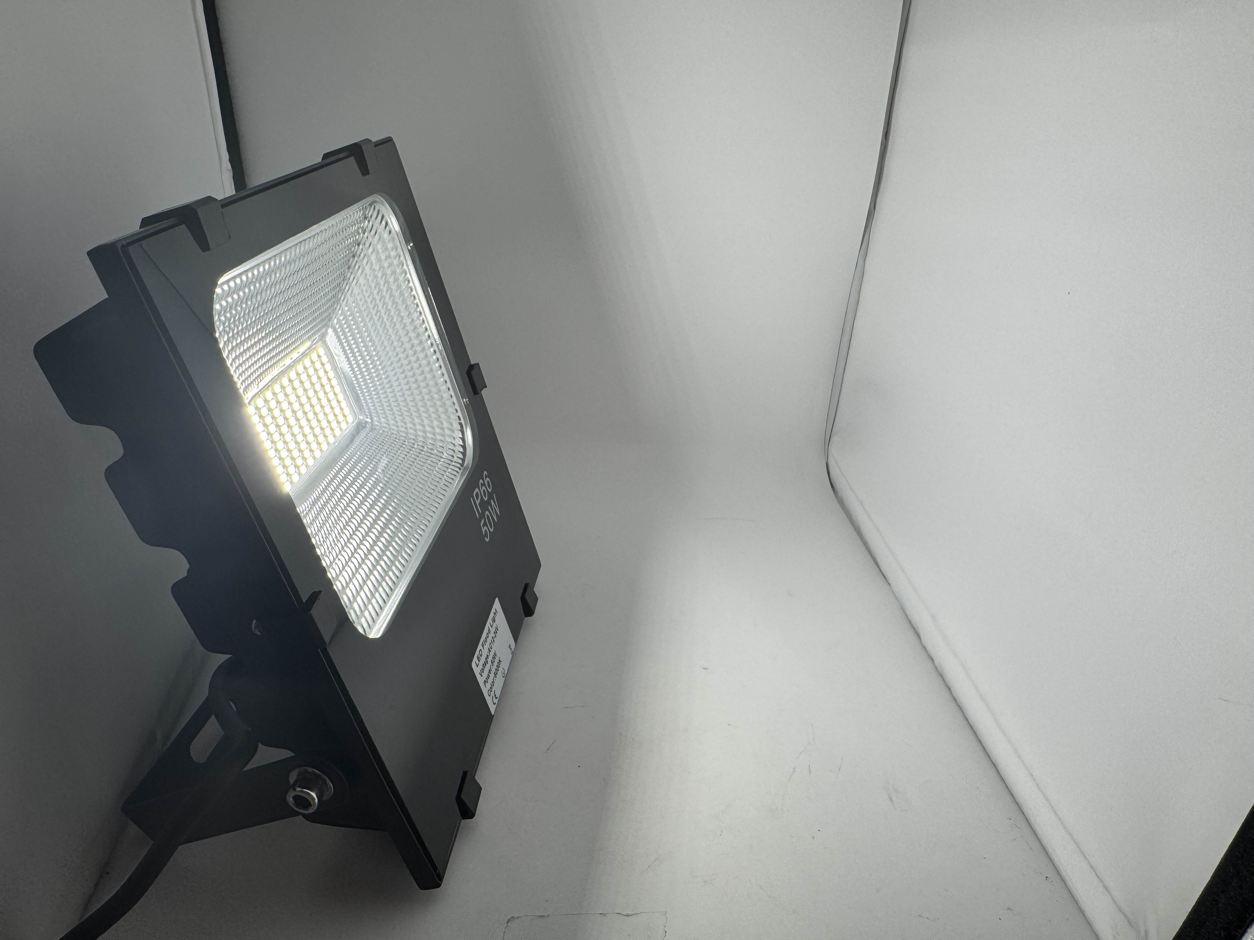 Rebaydo 50 Watt LED Flood Light 12V to 24V AC