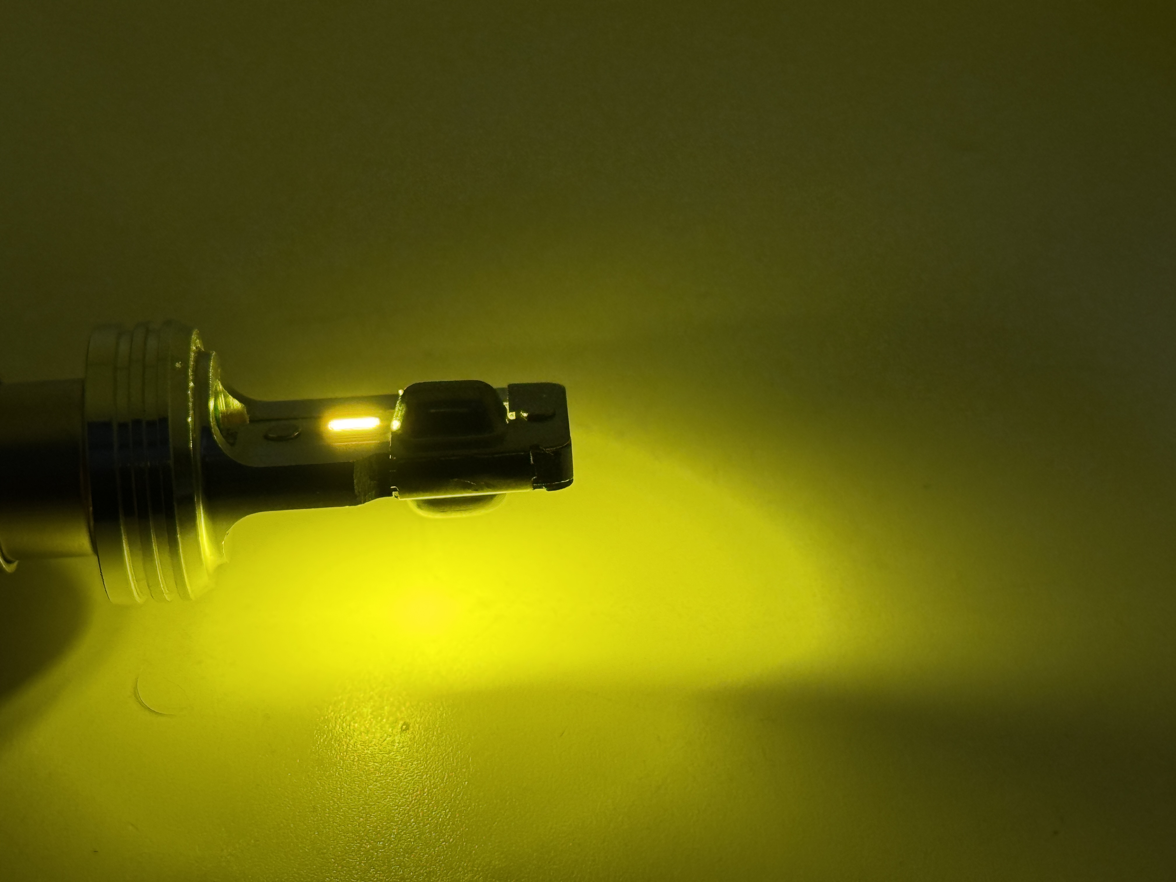 BA15D LED Headlight Dual Filament 6 to 9 Volts Non Polarized Ninety Degrees product 79415