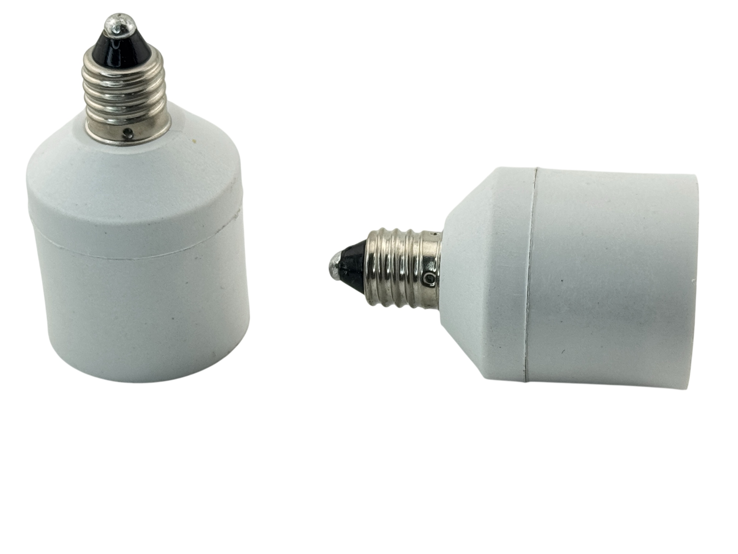 image of e11 male to e17 female converter