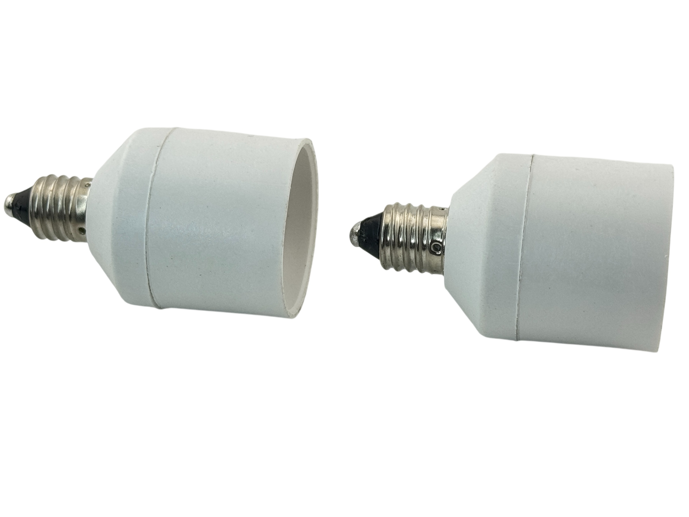 image of e11 male to e17 female converter