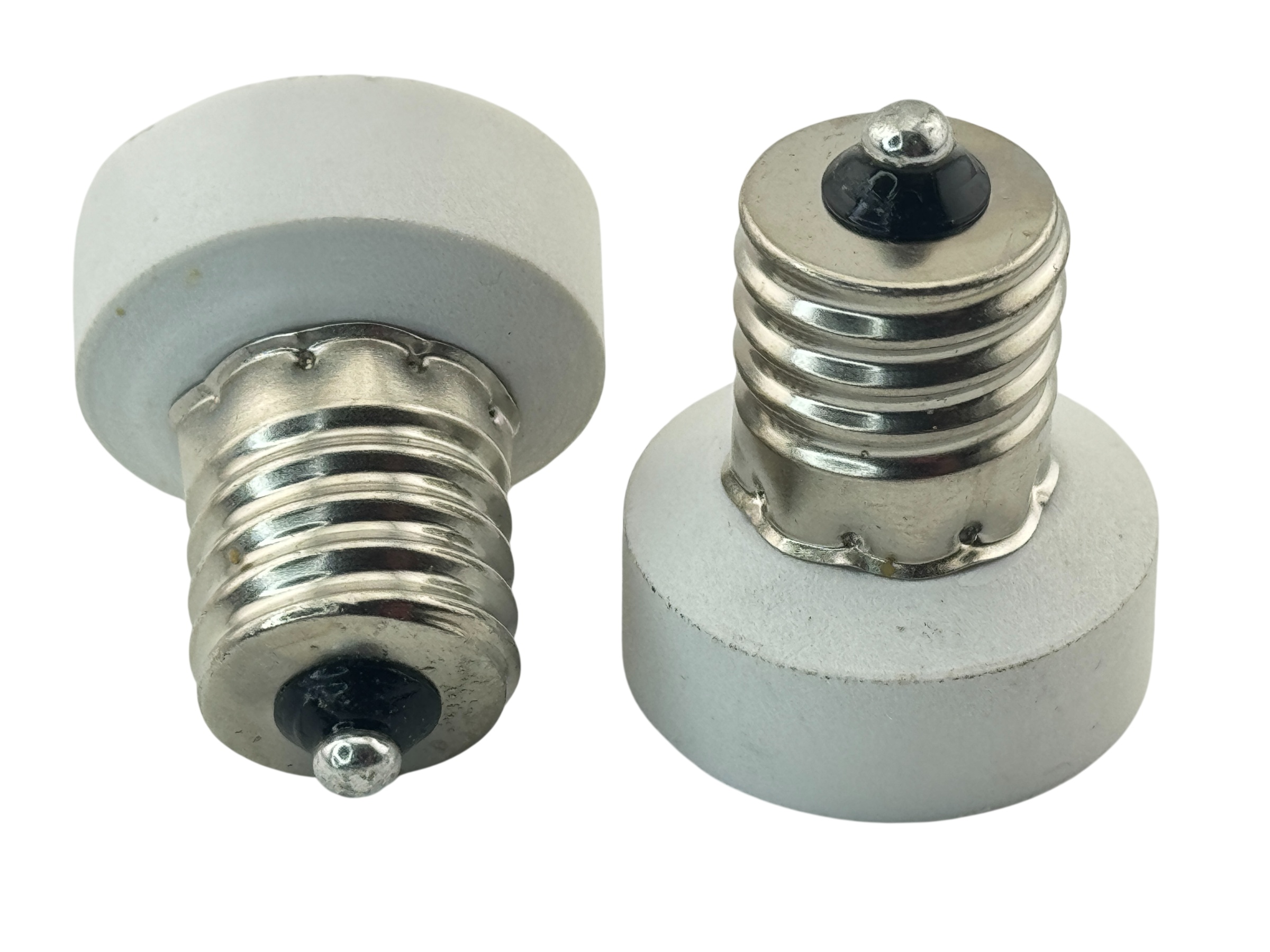 Rebaydo 2pcs E17 Male to E11 Female Screw Base Converter Adapter
