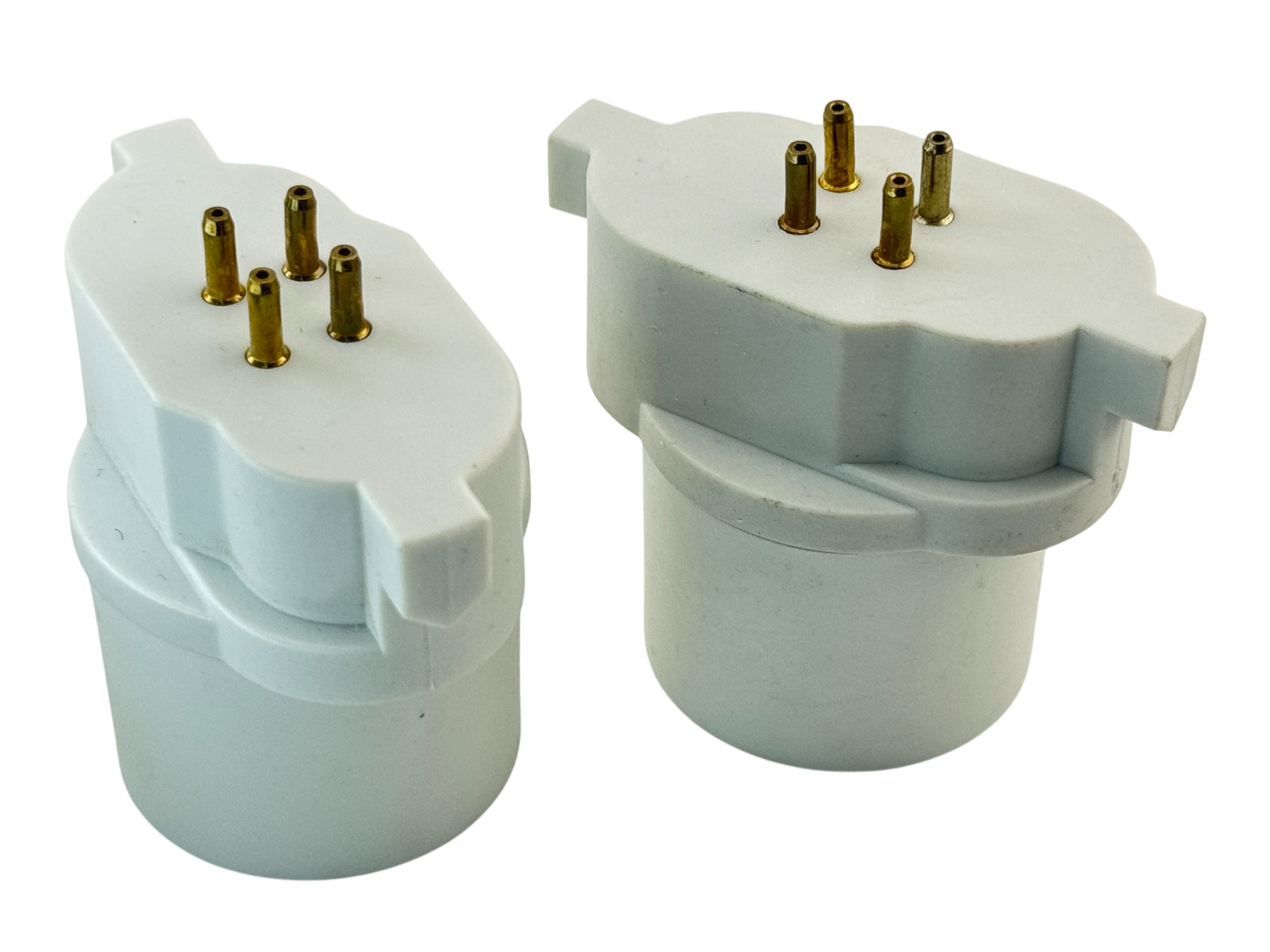 Rebaydo 2pcs GY10Q Male to E26/E27 Female Adapter Lamp Holder