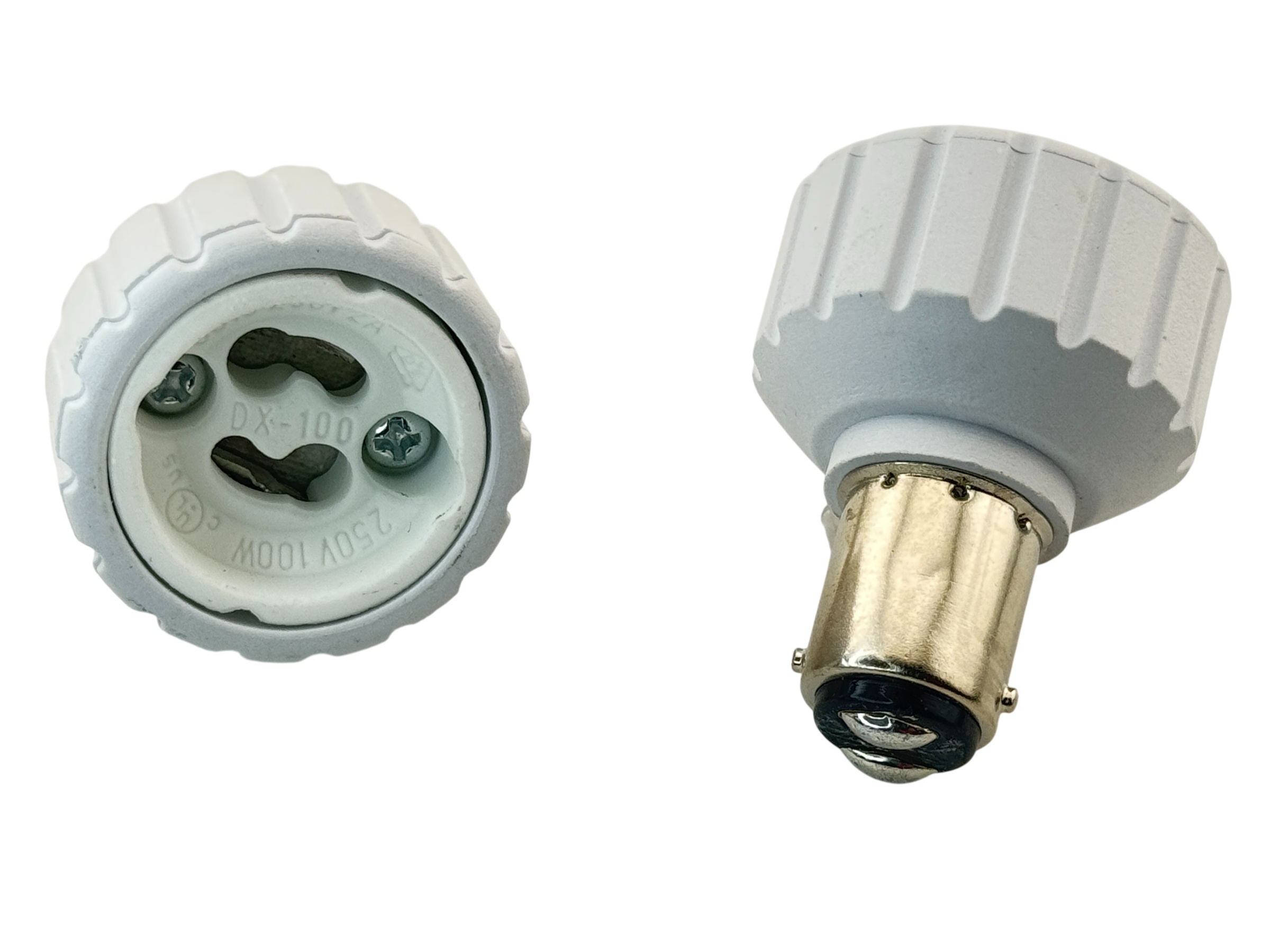 Rebaydo 2pcs BA15D male to GU10 female Converter Lamp Holder