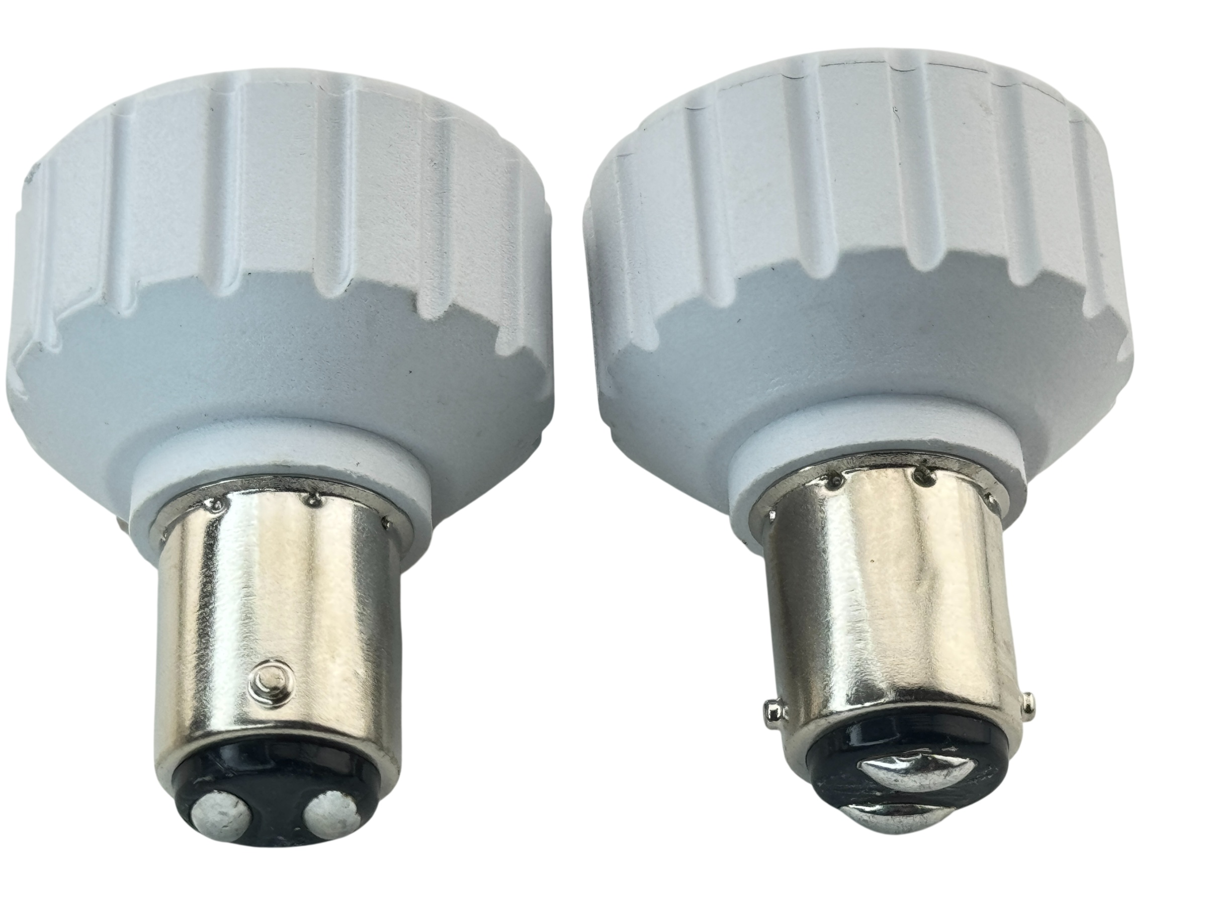 Rebaydo 2pcs BA15D male to GU10 female Converter Lamp Holder