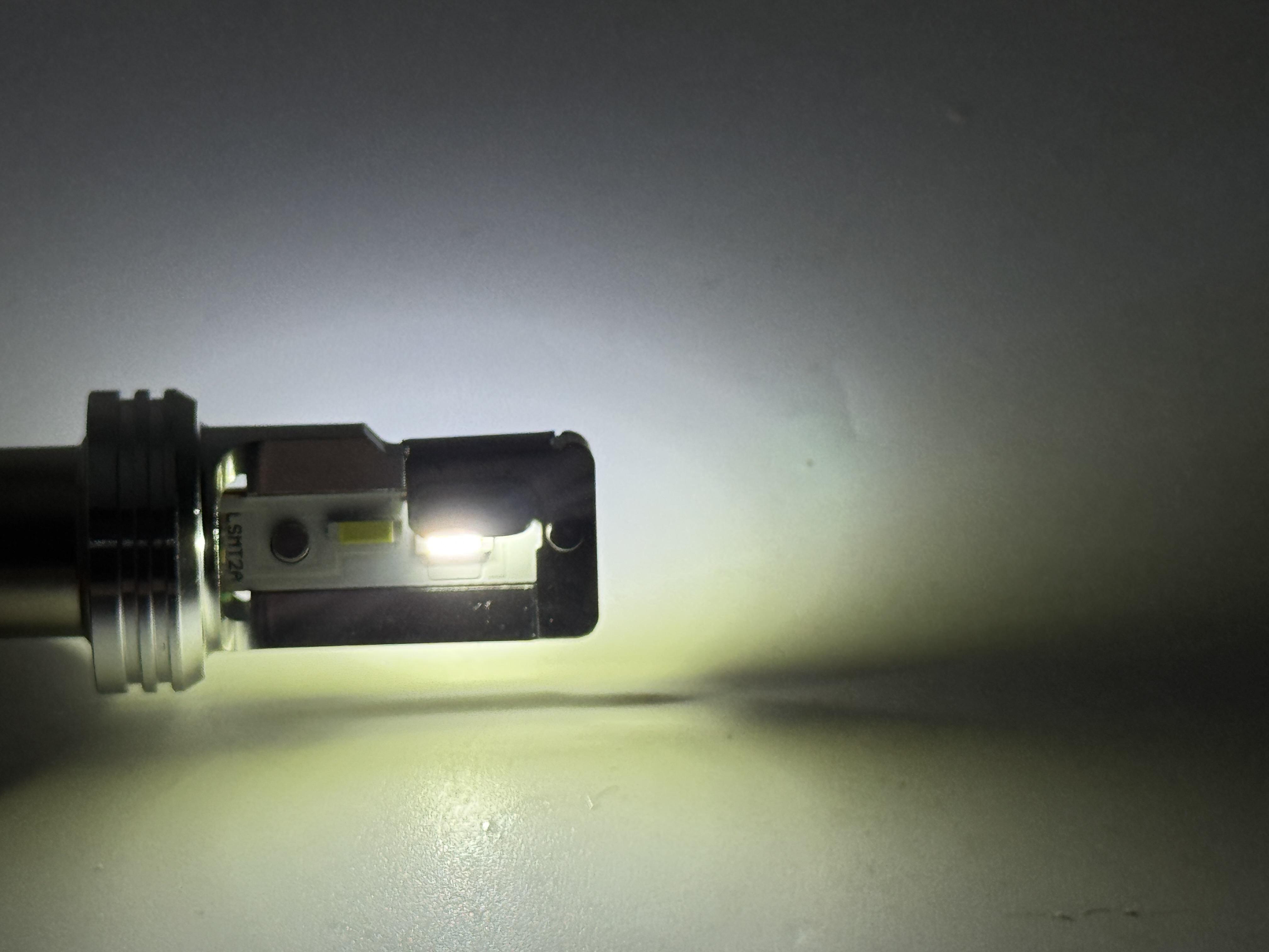BA15D LED Headlight Dual Filament 6 to 9 Volts Non Polarized product 96457