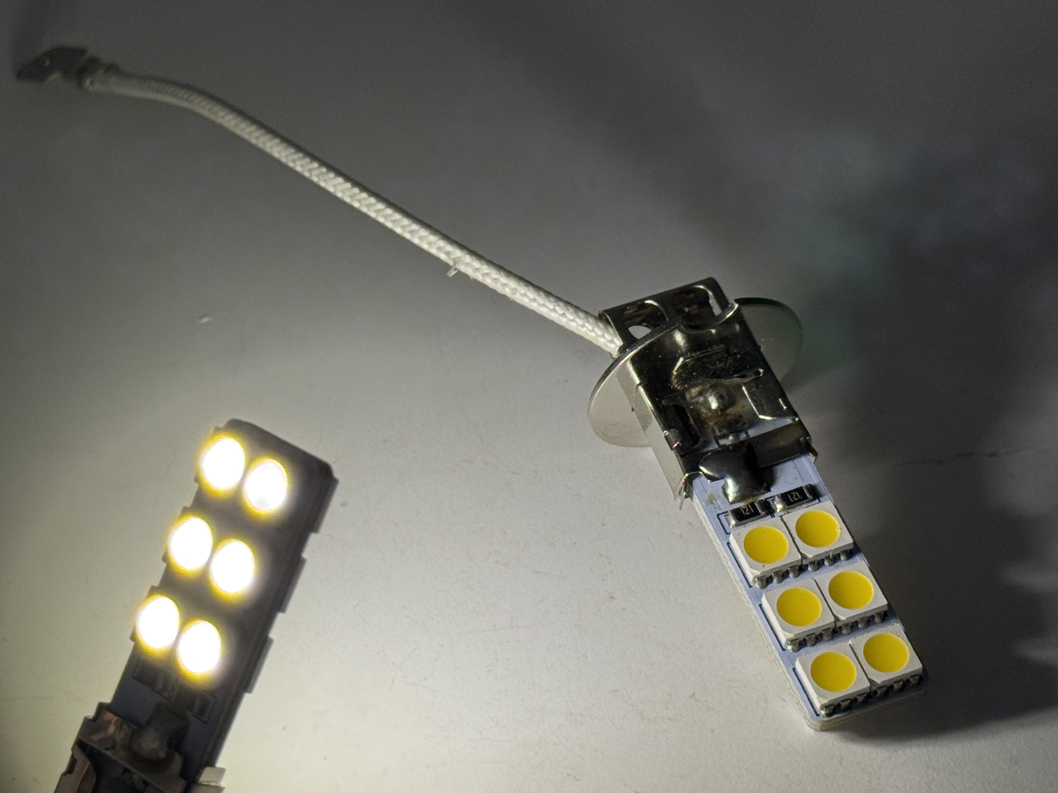 H3 LED Bulb 8 Volt Positive or Negative Ground product 23412