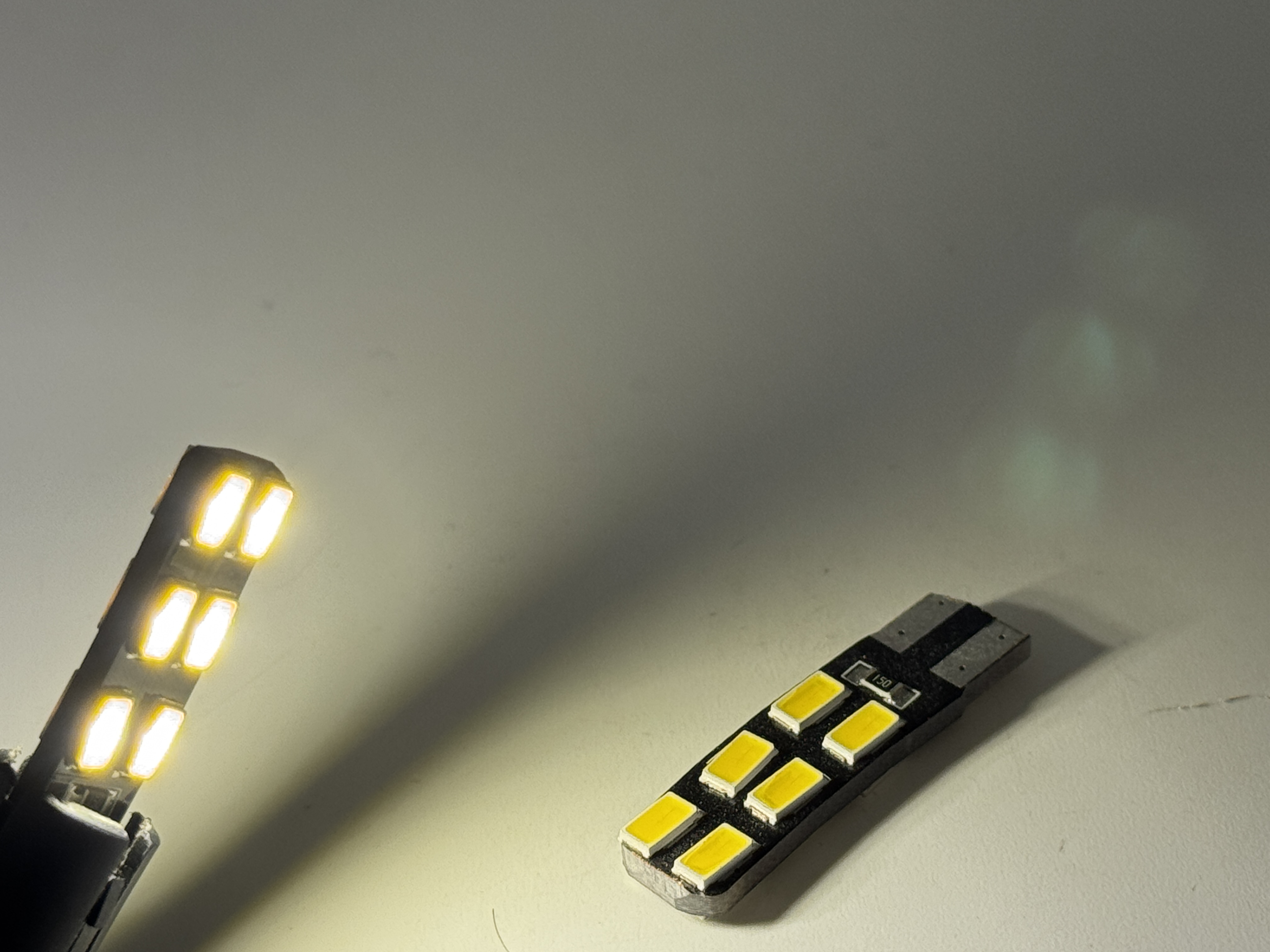 T10 Wedge 12 SMD 5730 12 Volt DC CAN Bus 4 Watt product 12656