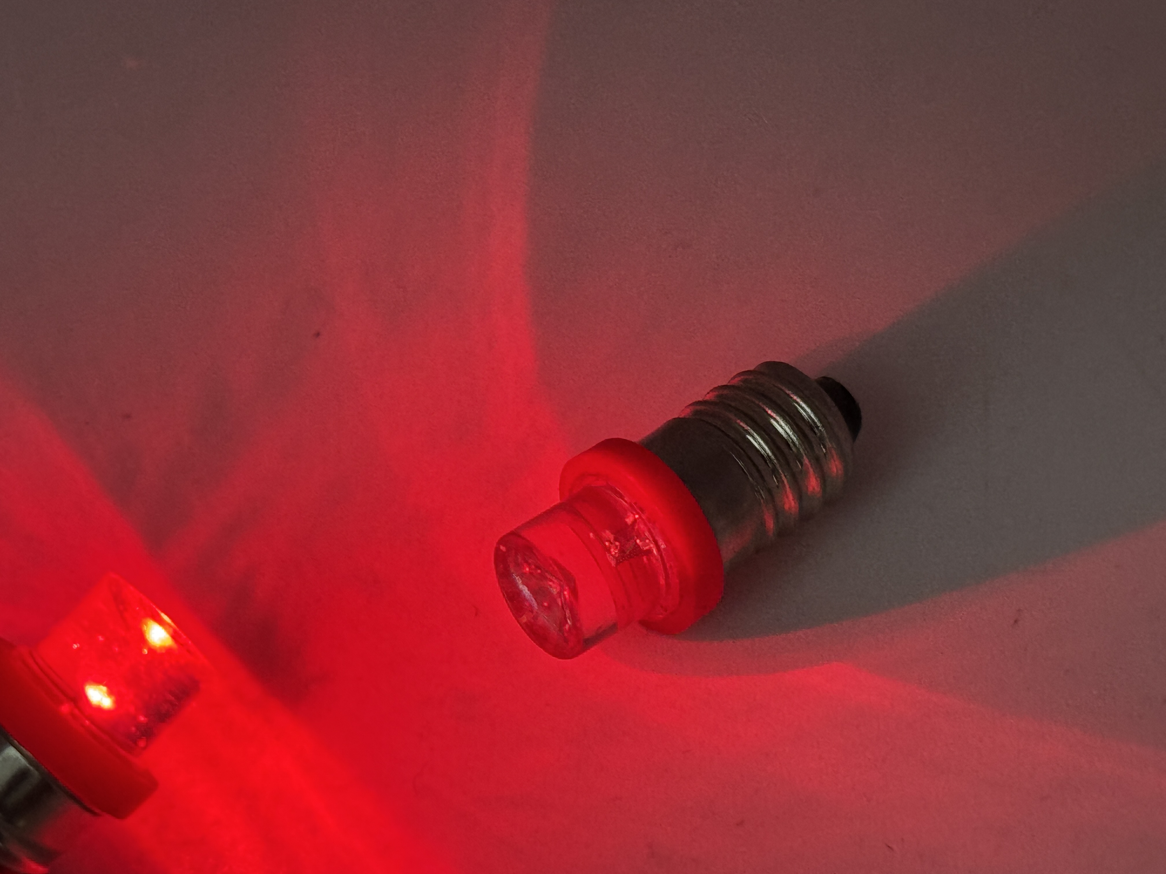 Rebaydo 2pcs E10 Miniature Screw Concave LED Bulb 12 Volt DC