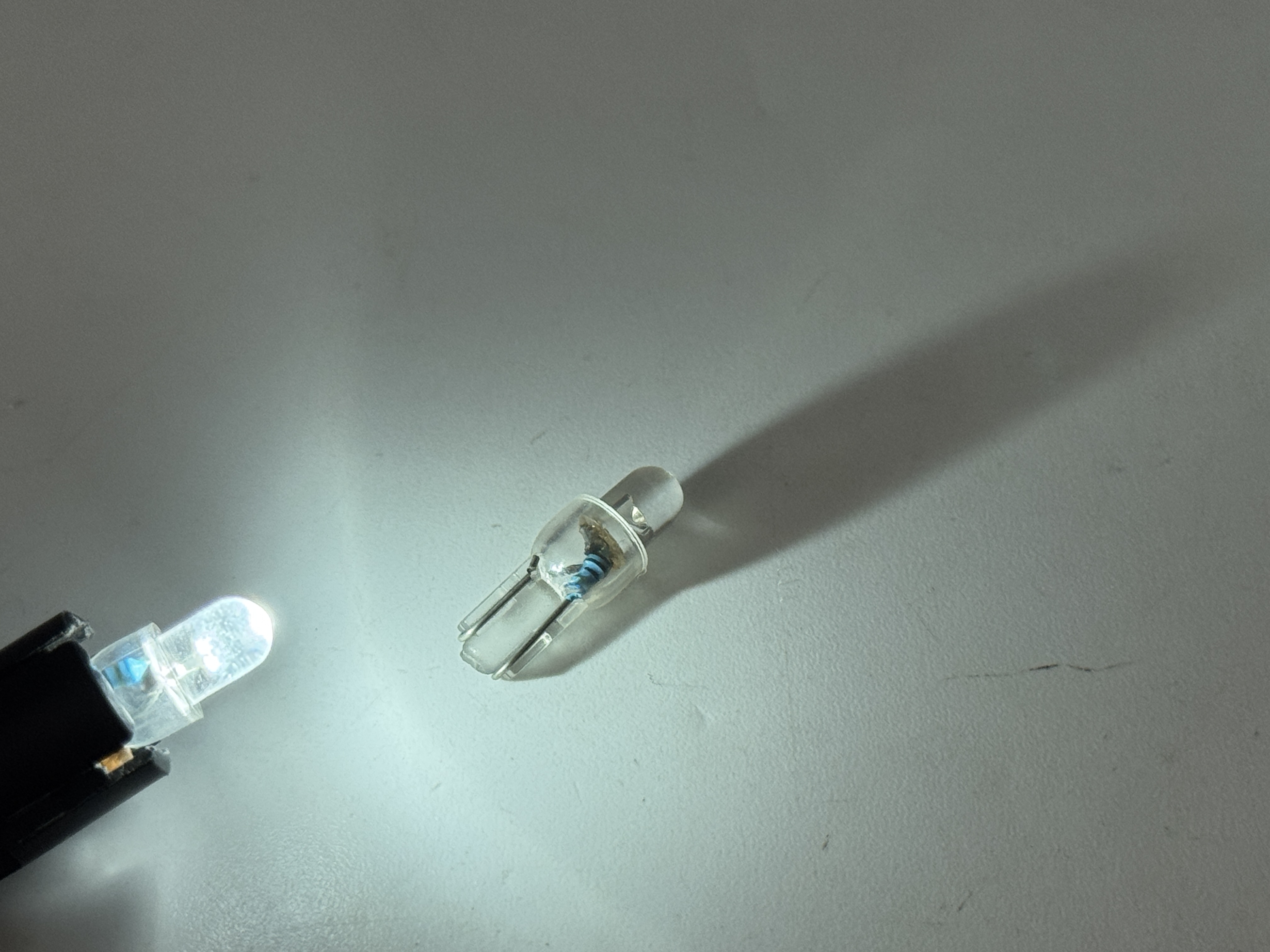 T6.5 Wedge 1 LED Round Top 12 Volt product 78484