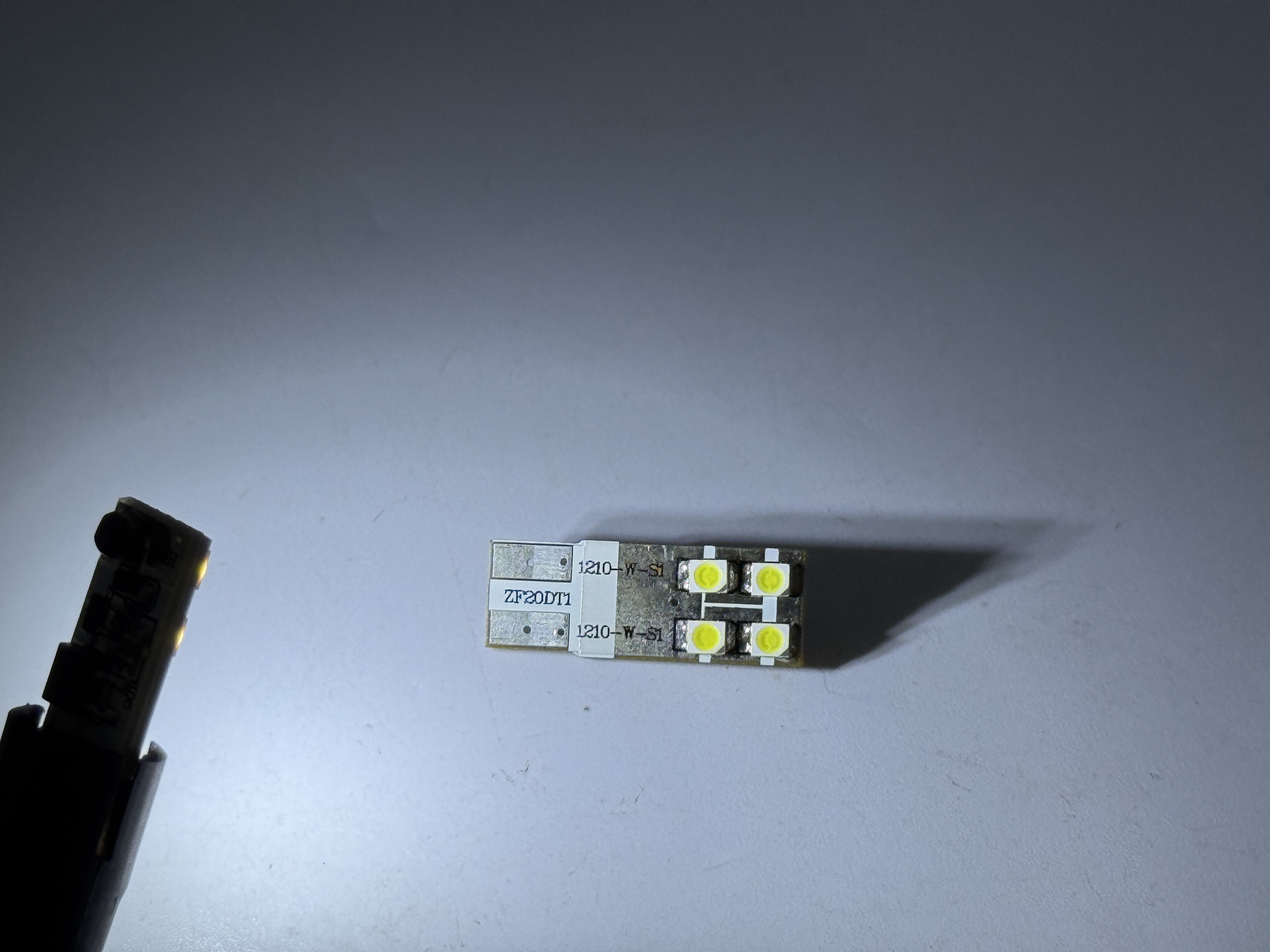 T10 Wedge 4 Ultra Bright SMD Side Firing 12 Volt AC/DC product 68464