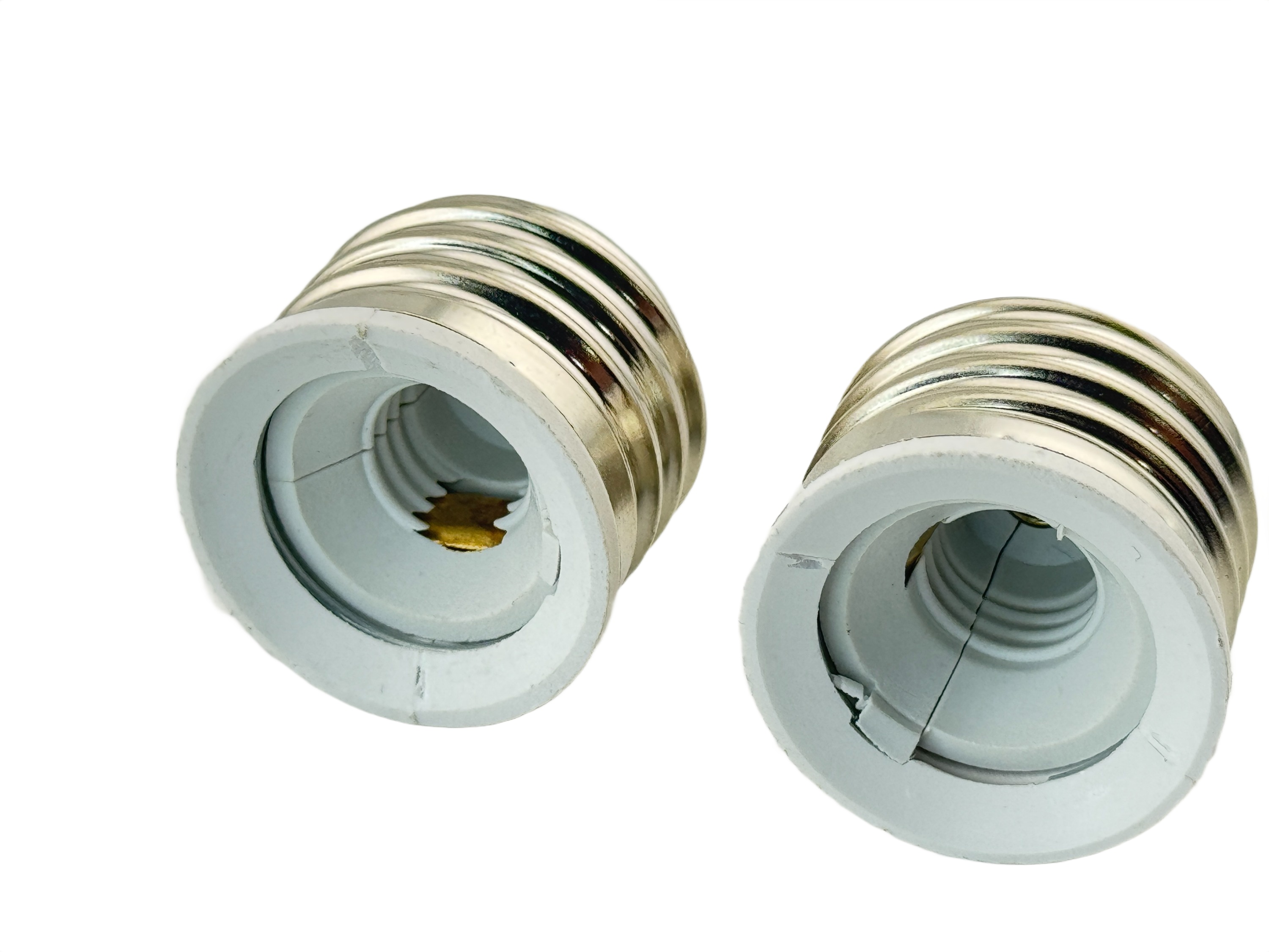 Rebaydo 2pcs E26/E27 Male to E11 Female Socket Converter