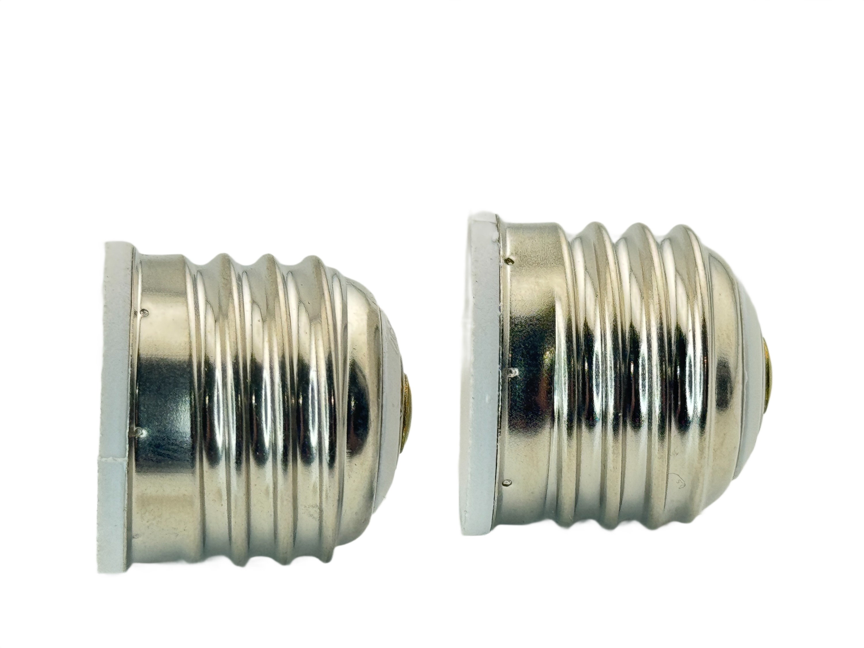 Rebaydo 2pcs E26/E27 Male to E11 Female Socket Converter