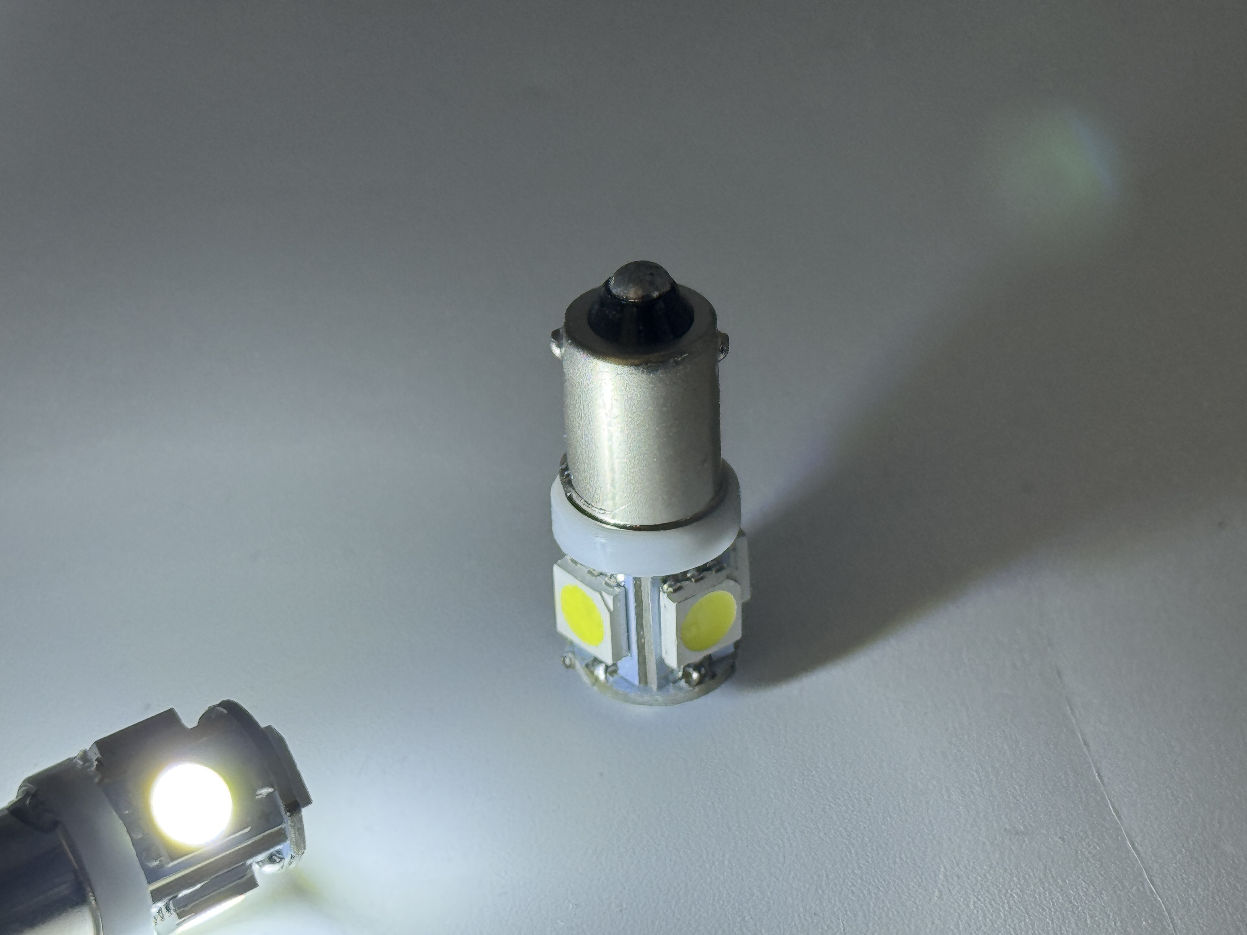 Rebaydo 2pcs BA9S LED Bulb 6 Volt 5 SMD T3 1/4 Dimmable