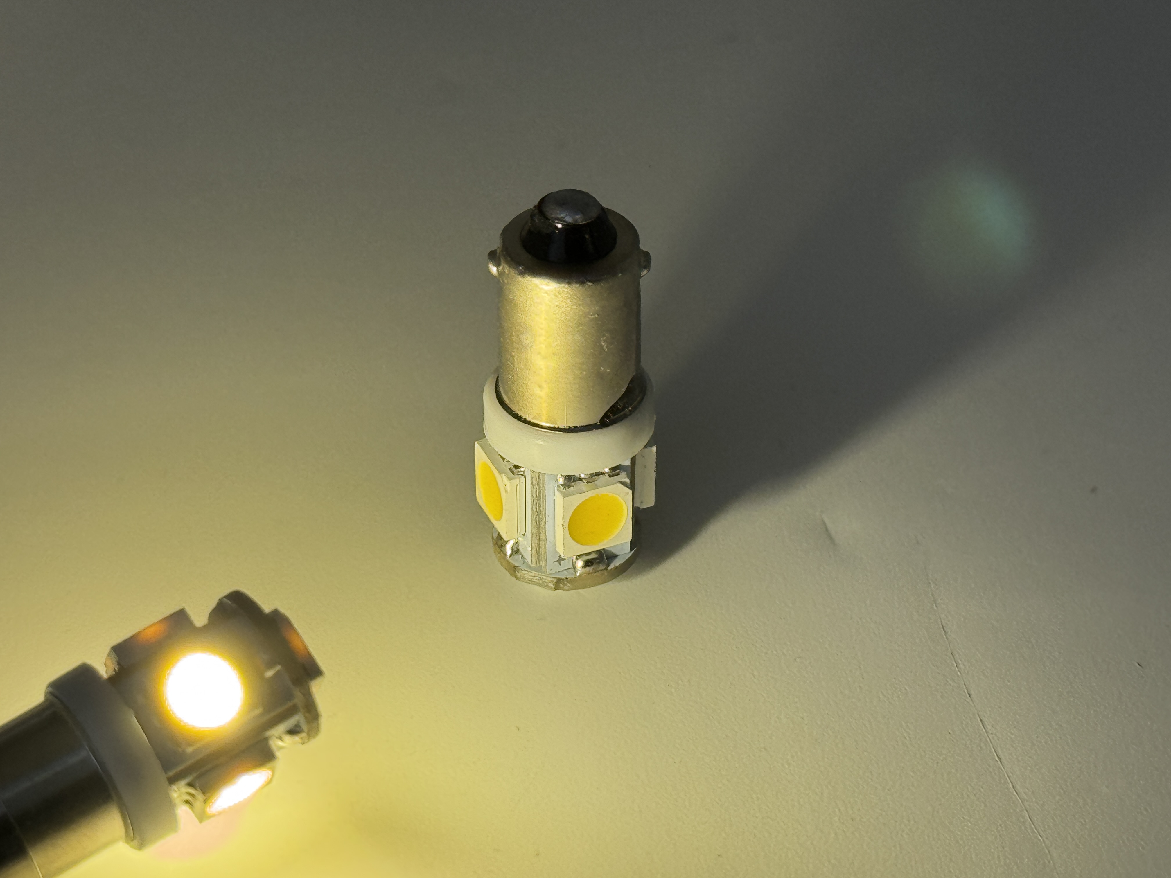Rebaydo 2pcs BA9S LED Bulb 6 Volt 5 SMD T3 1/4 Dimmable