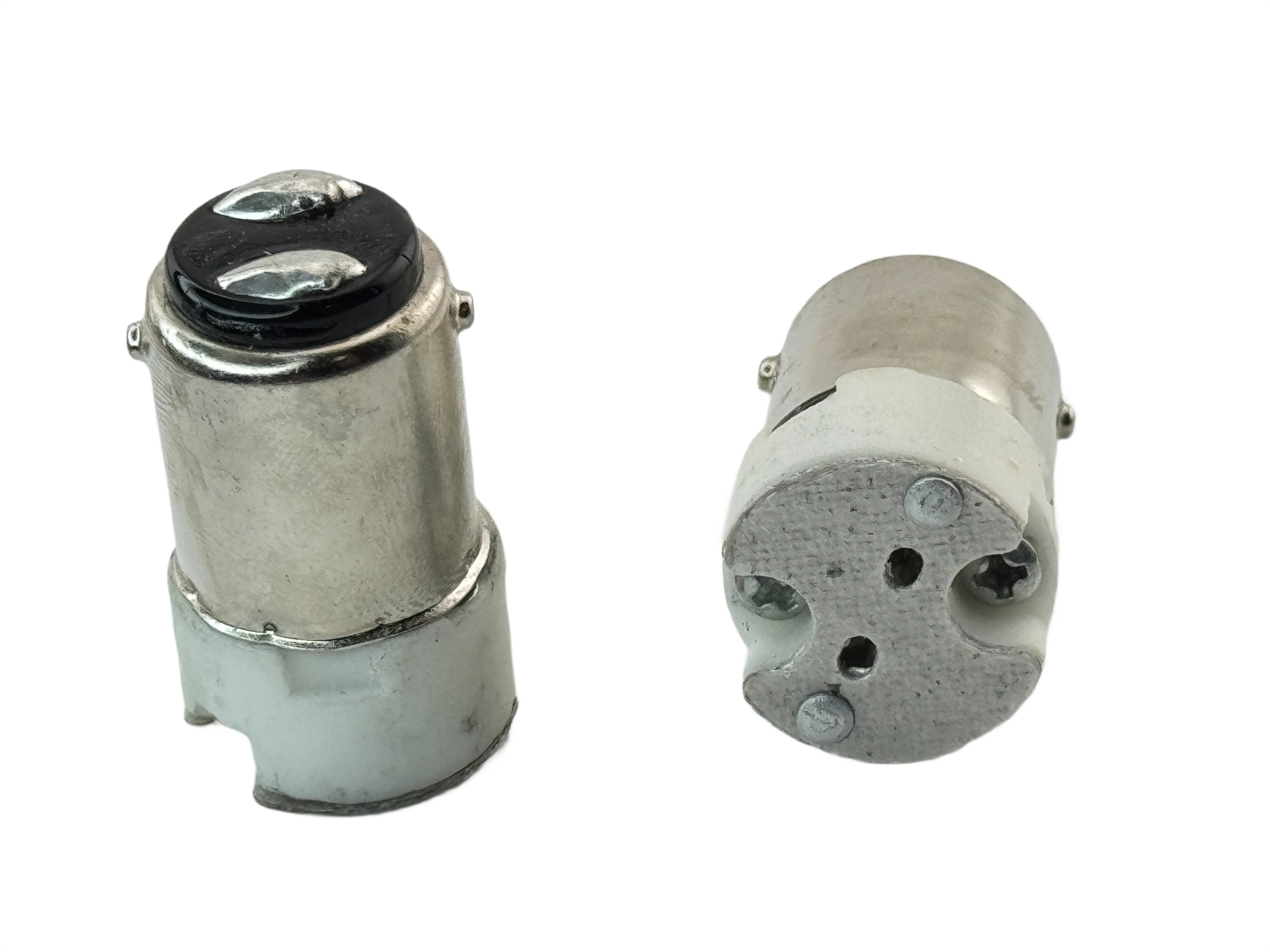 Rebaydo 2pcs BA15D male to MR16 female Converter Adapter