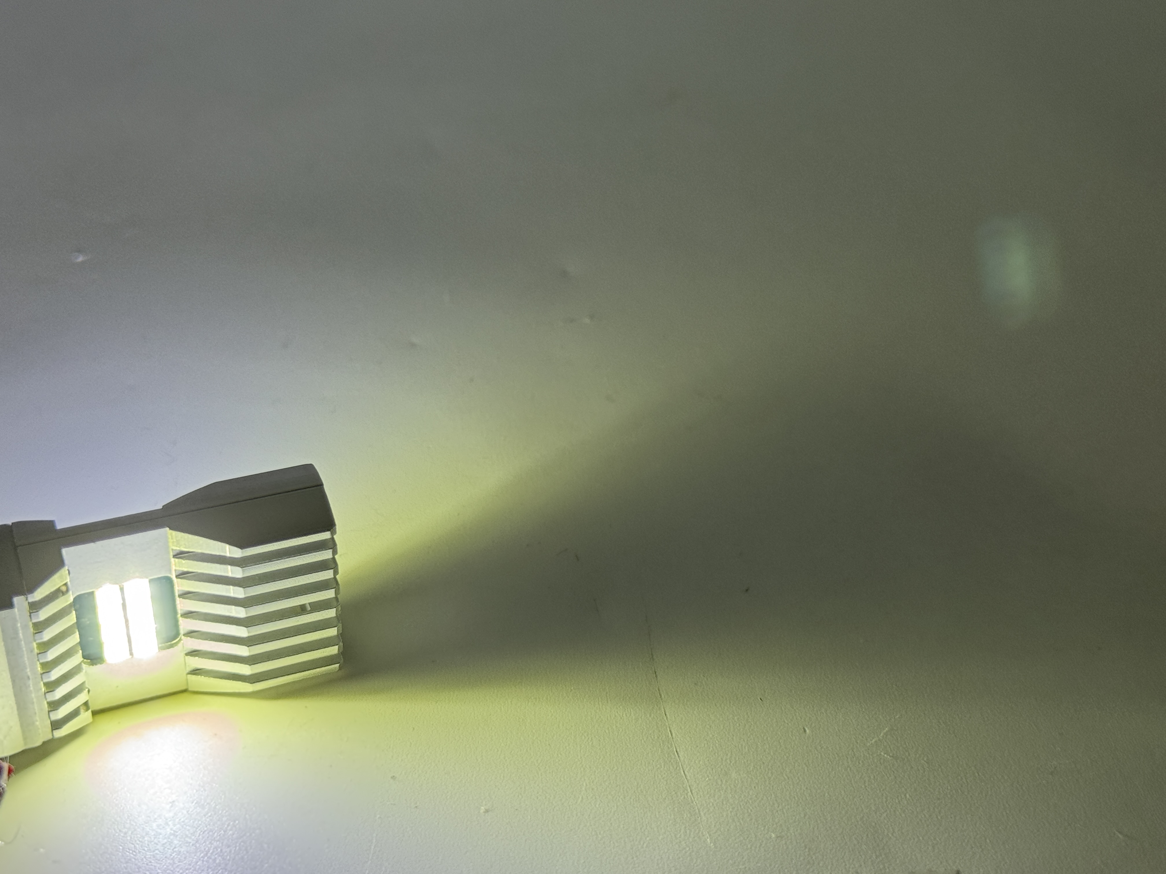 P15D-25-1 LED Headlight 5 to 30 Volts Dual Filament Non Polarity product 79832