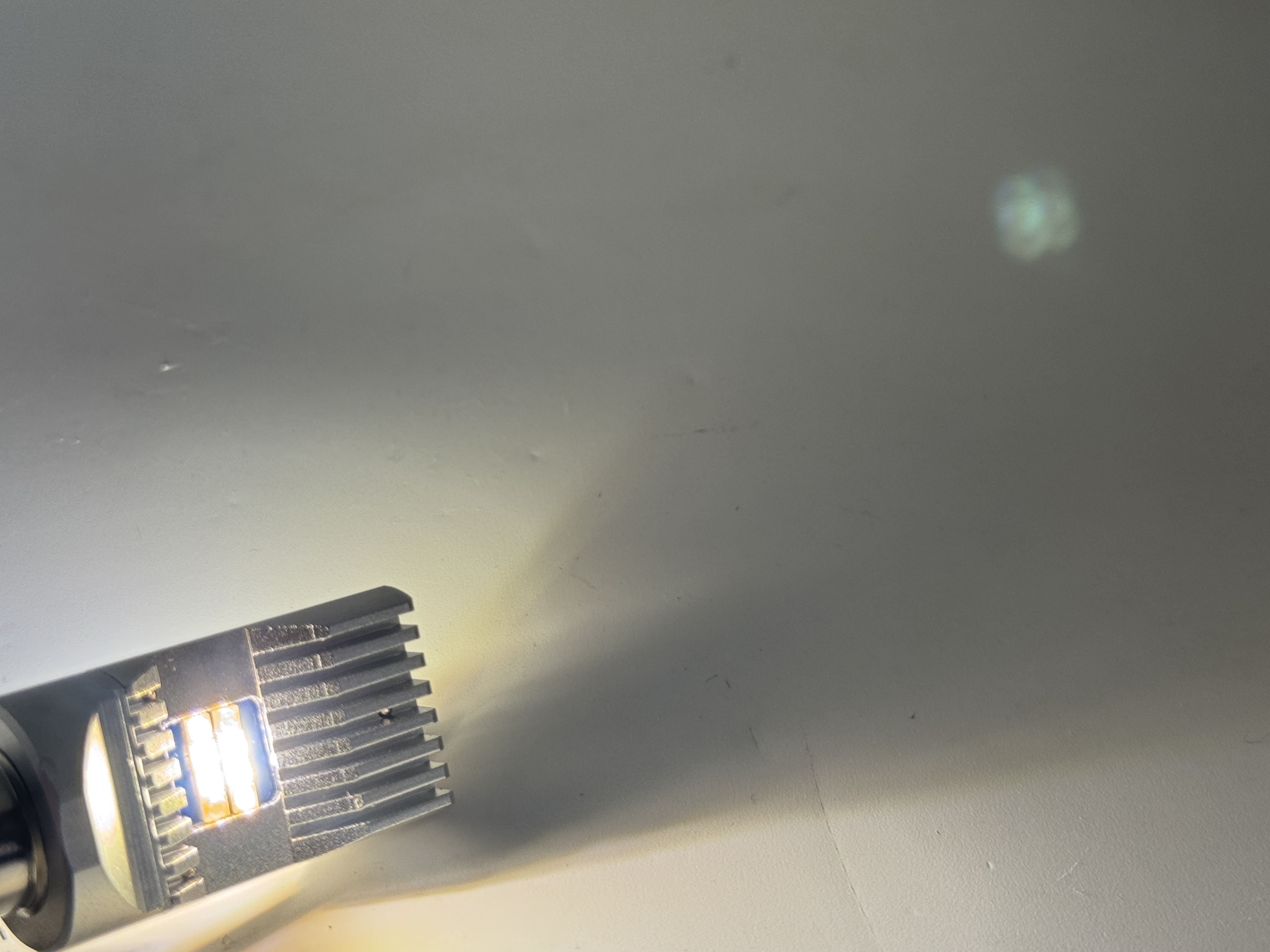 Rebaydo P15D-25-3 LED Headlight 5 to 30 Volts Non Polarity