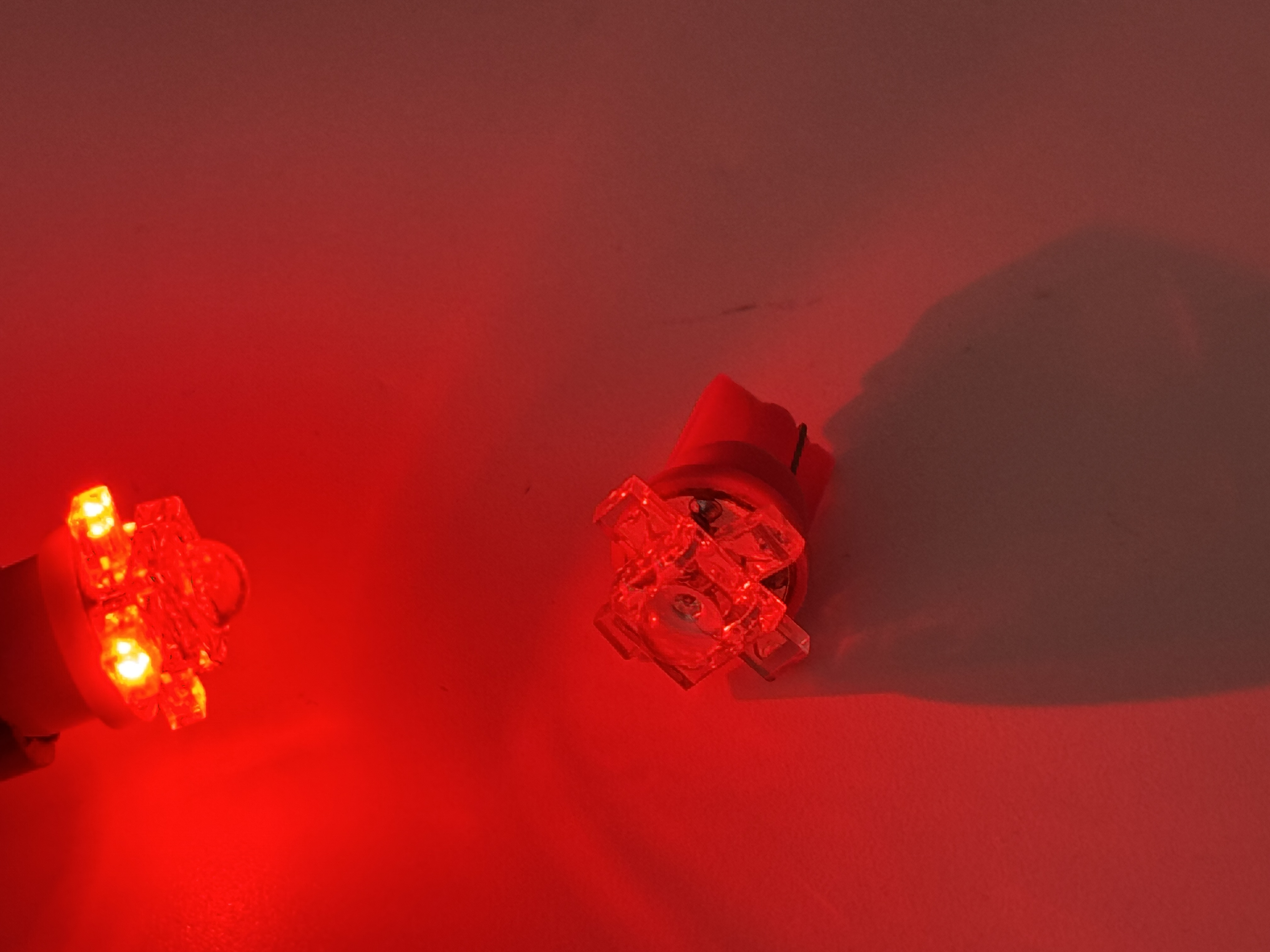 Rebaydo 2pcs 5 LED 194 T10 Wedge Light 12V DC