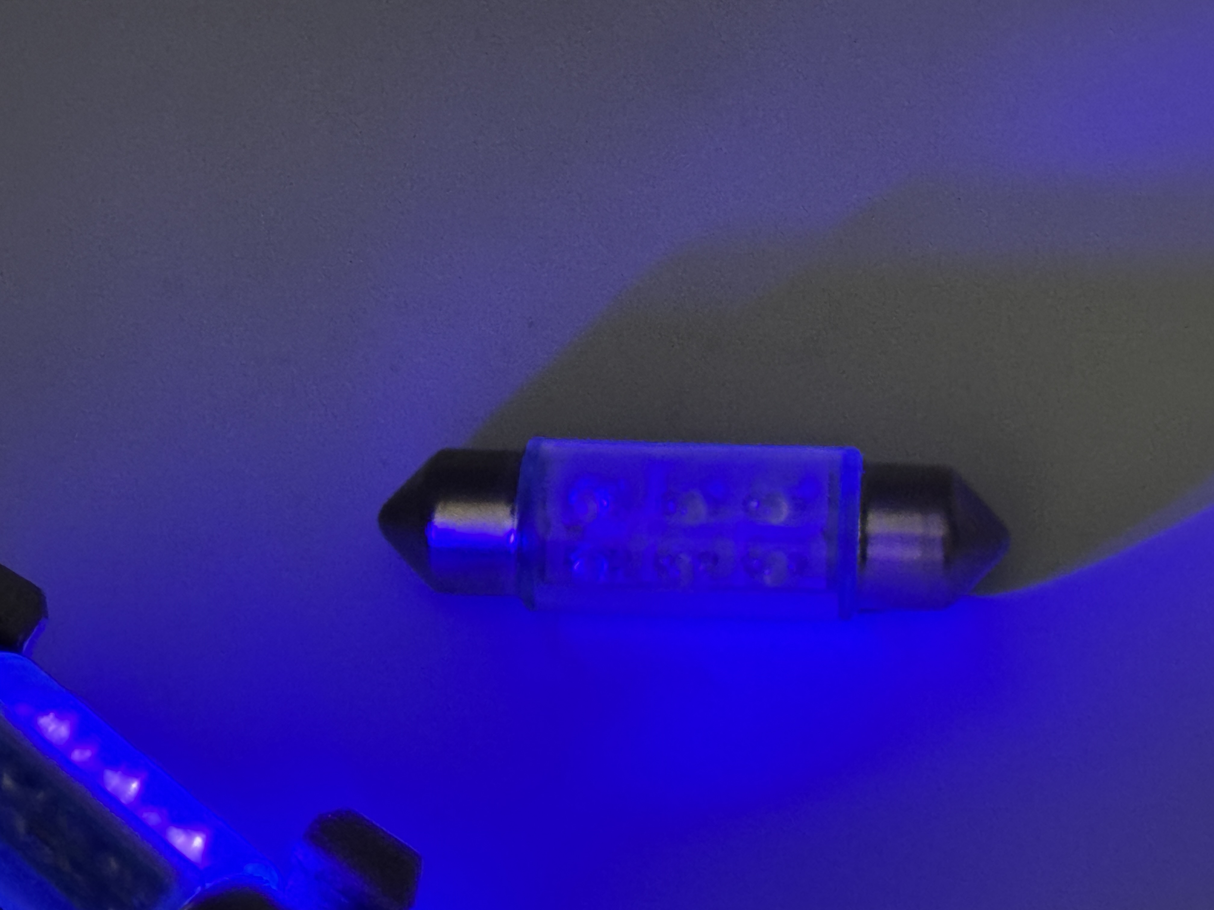 Rebaydo 2pcs Festoon Super Bright 6 LED Light 1-1/2 Inches or 36 mm