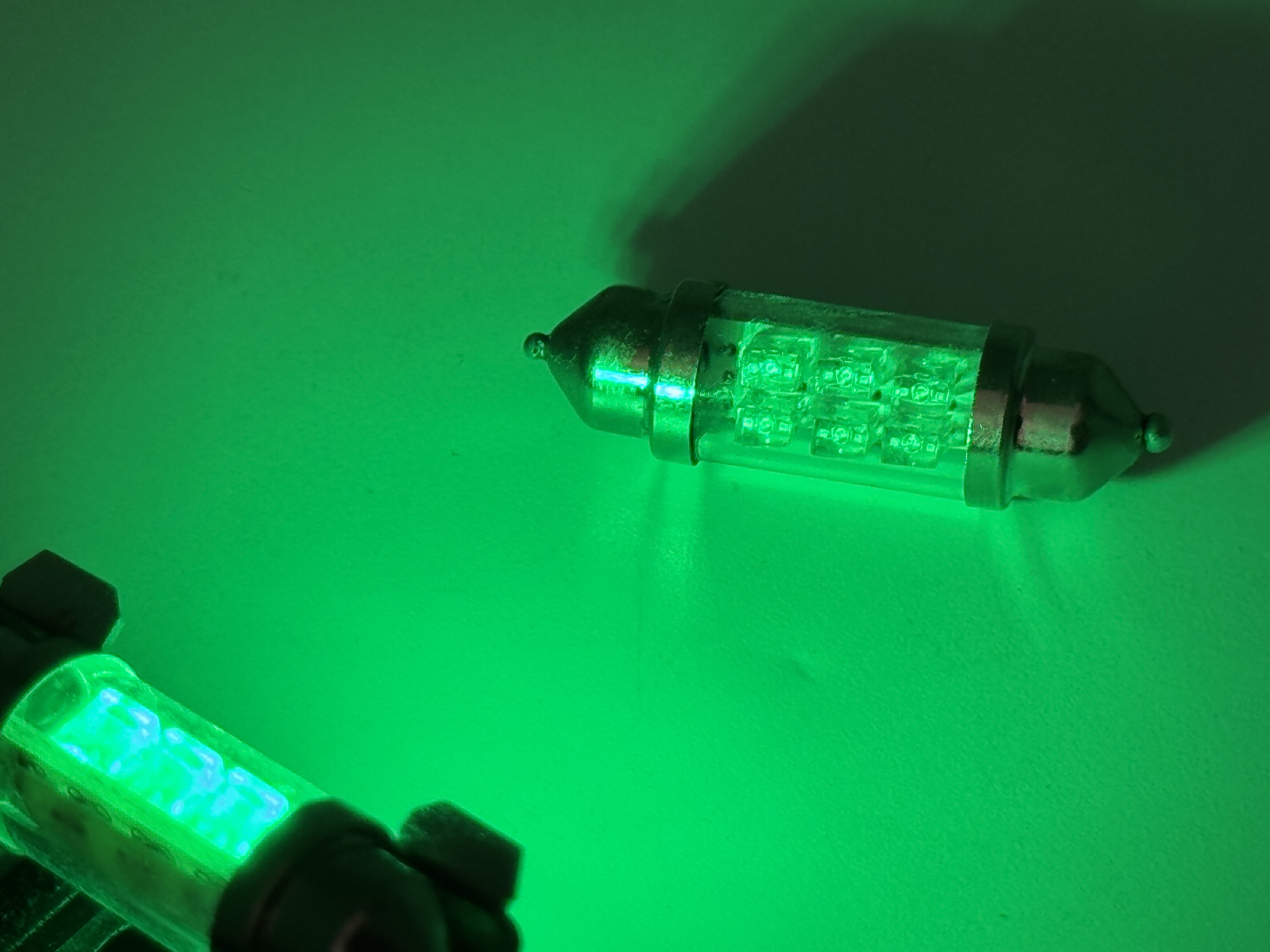 Rebaydo 2pcs Festoon Super Bright 6 LED Light 1-1/2 Inches or 36 mm